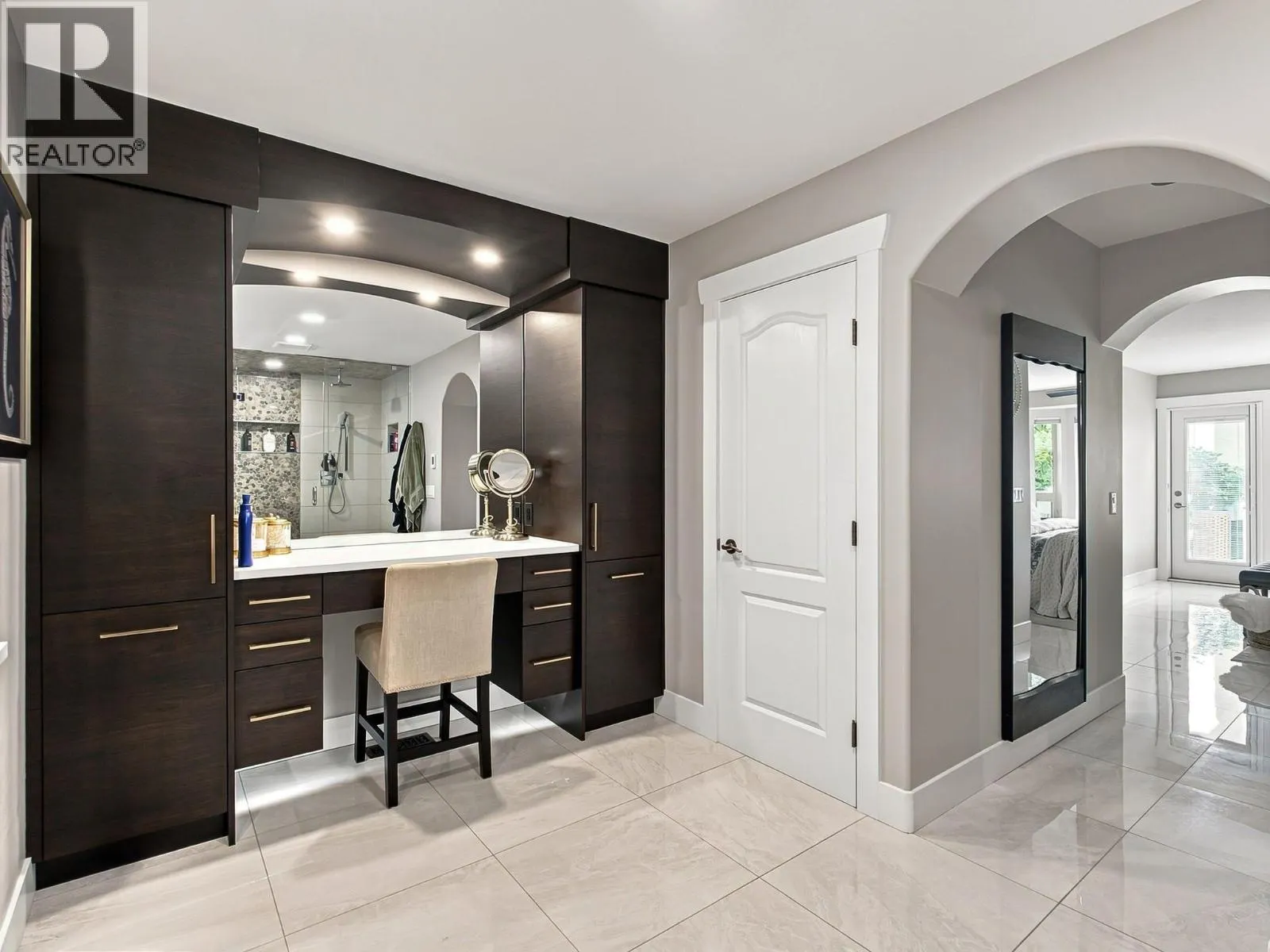3280 Shiraz Court
