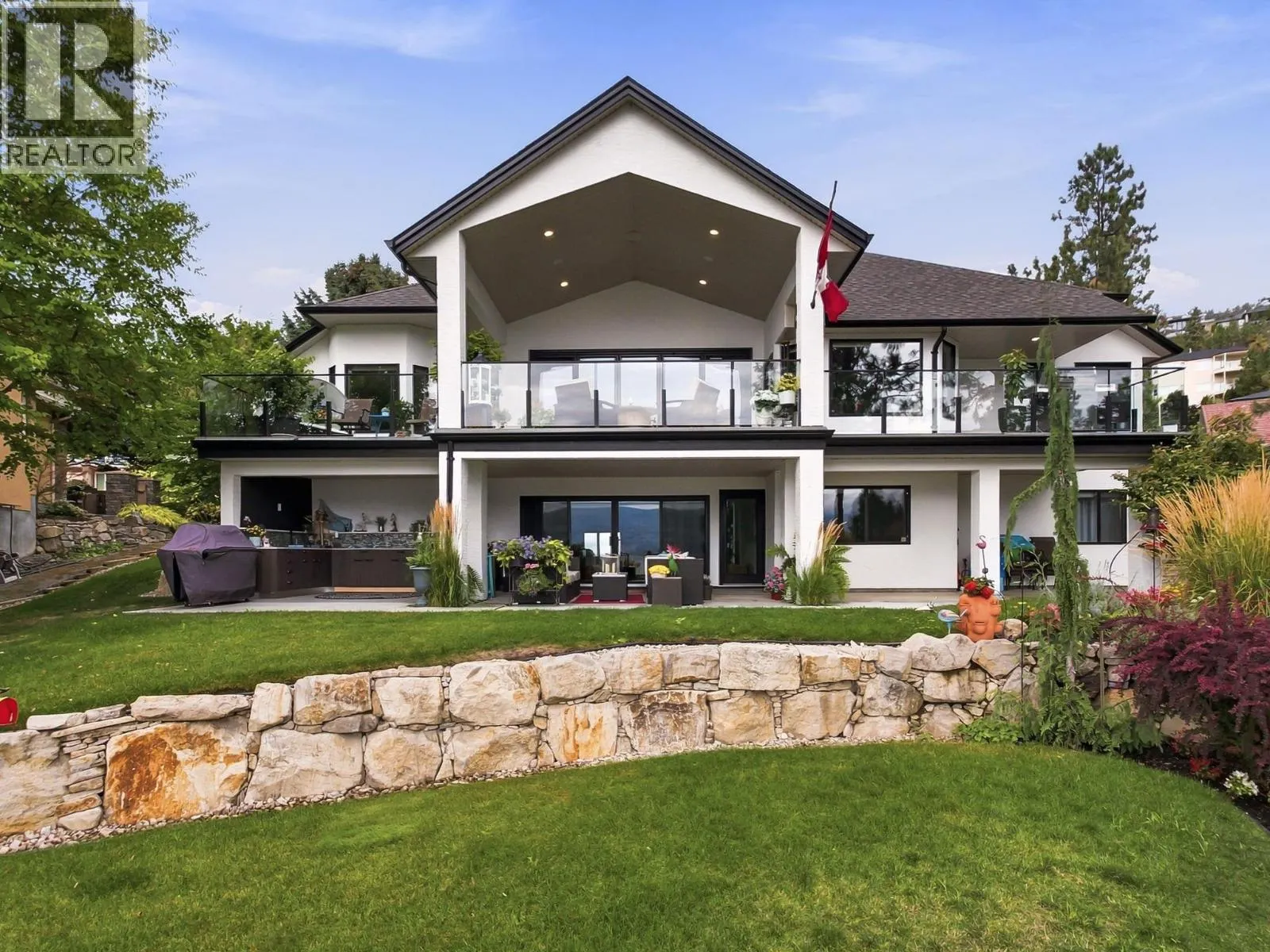 3280 Shiraz Court