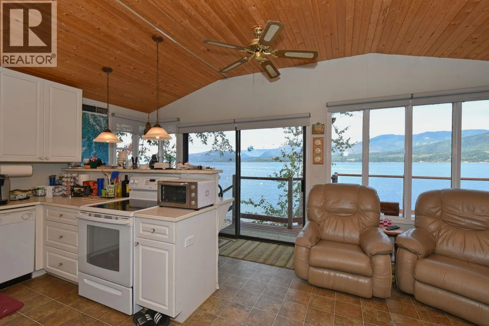 4141 Reid Road