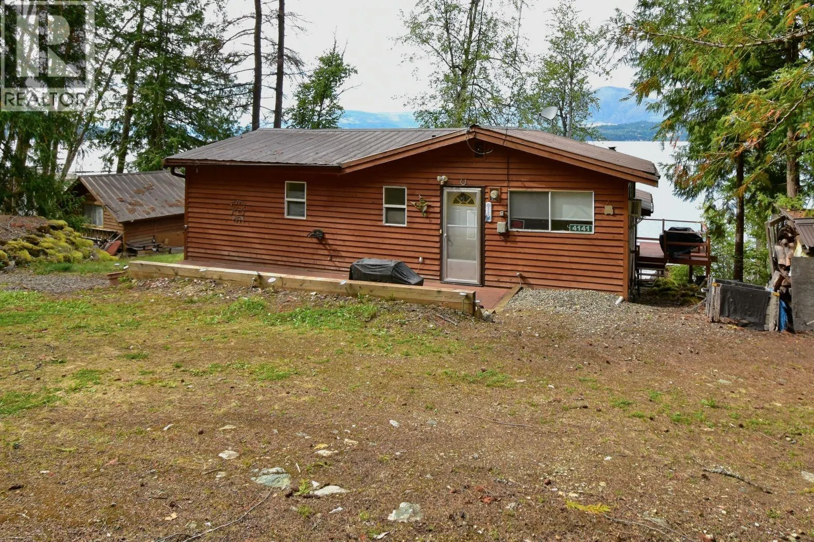 4141 Reid Road