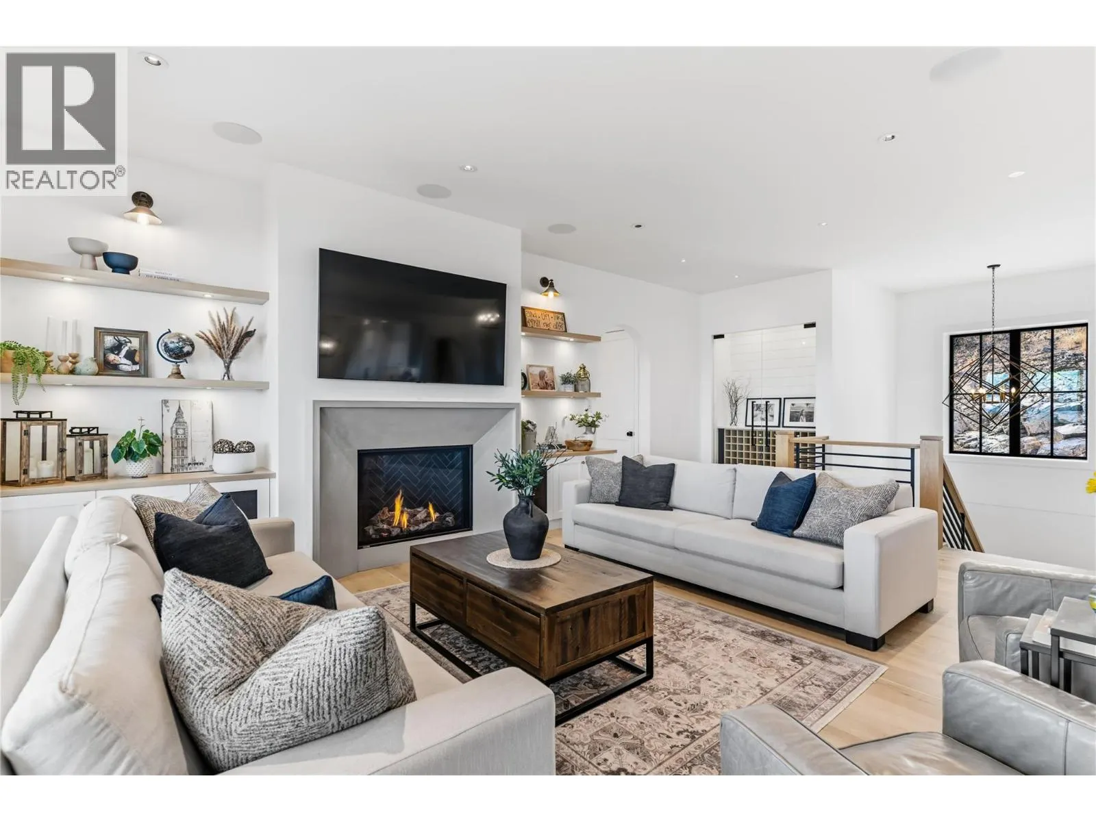 902 Lloyd Jones Drive