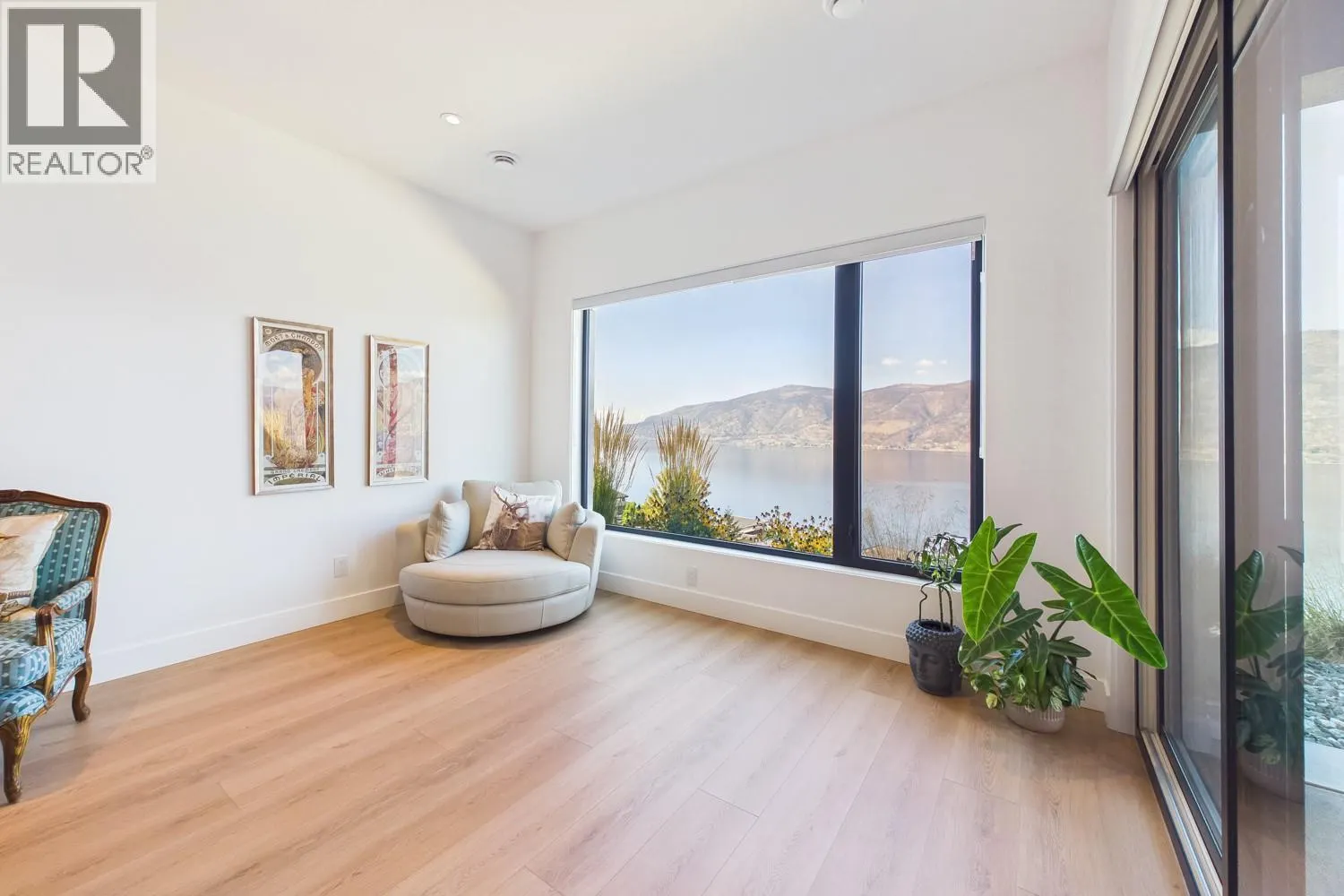 9201 Okanagan Centre Road W Unit# 12