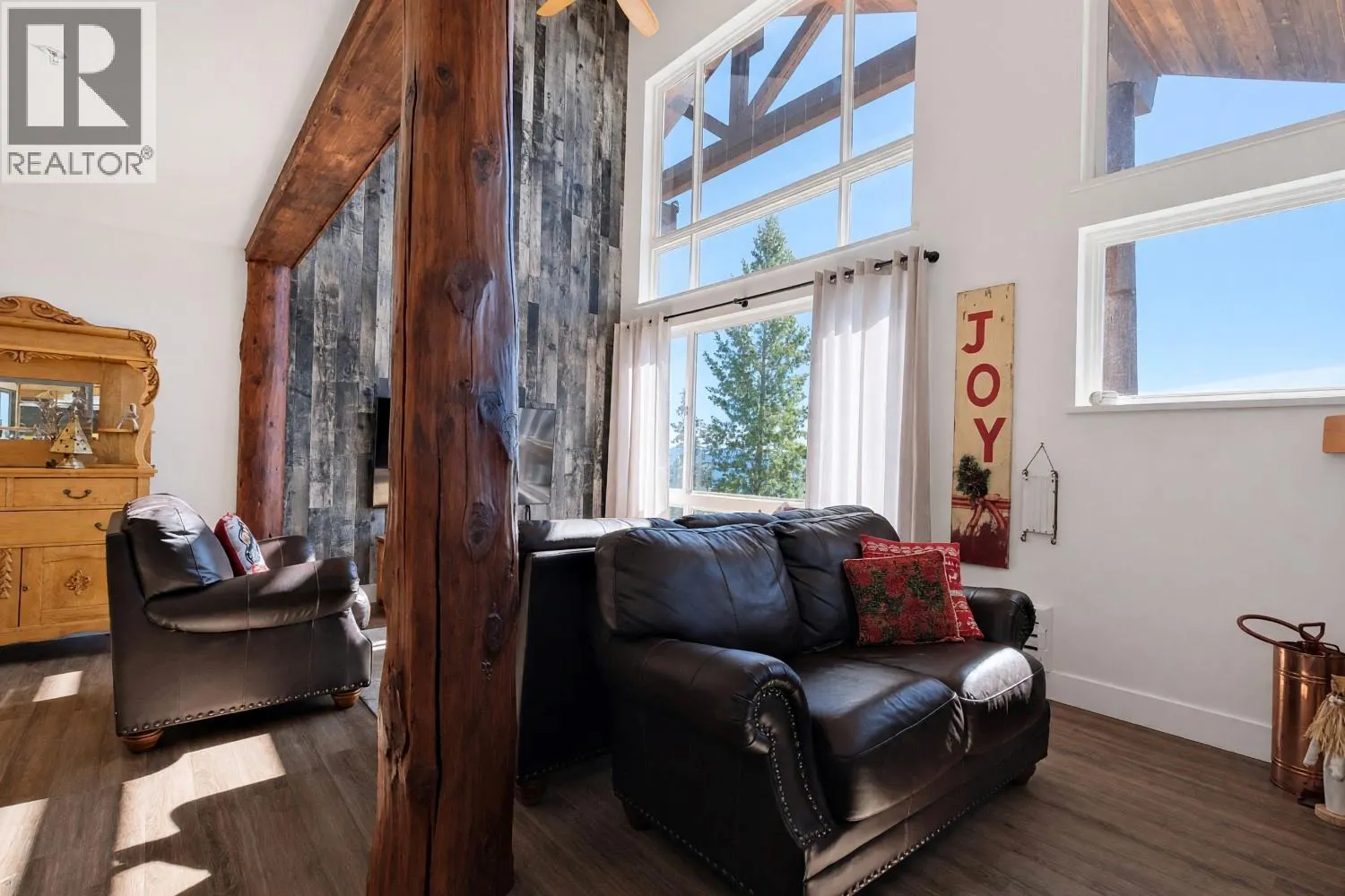 5877 Snow Pines Crescent Unit# C