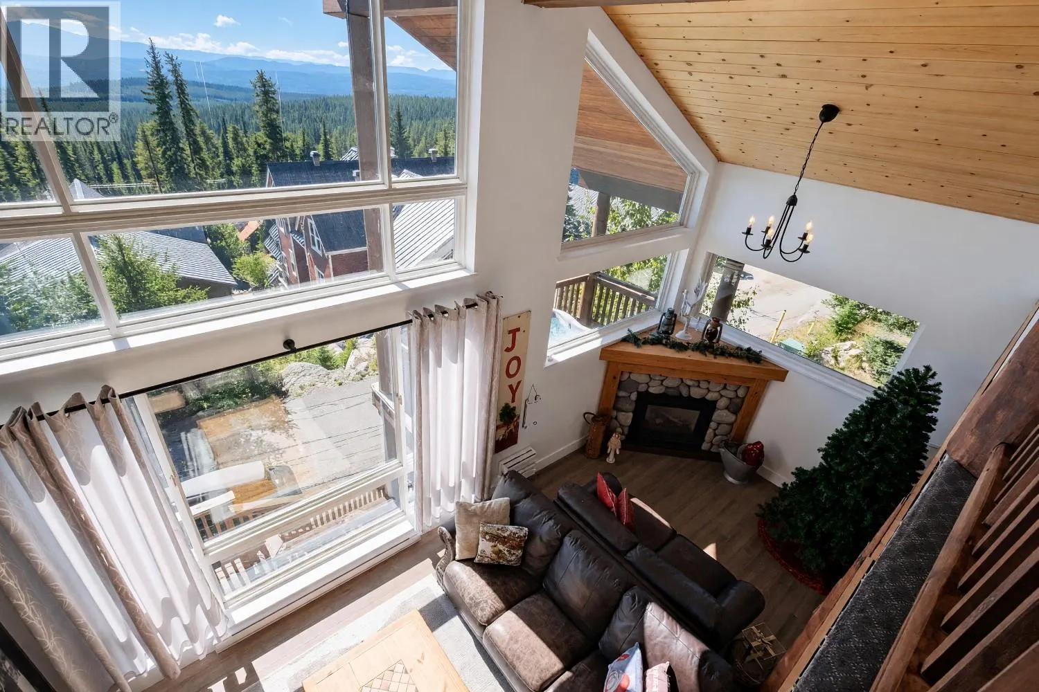 5877 Snow Pines Crescent Unit# C