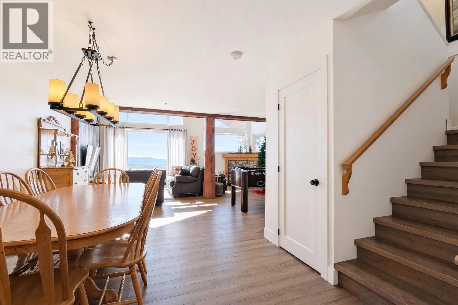 5877 Snow Pines Crescent Unit# C