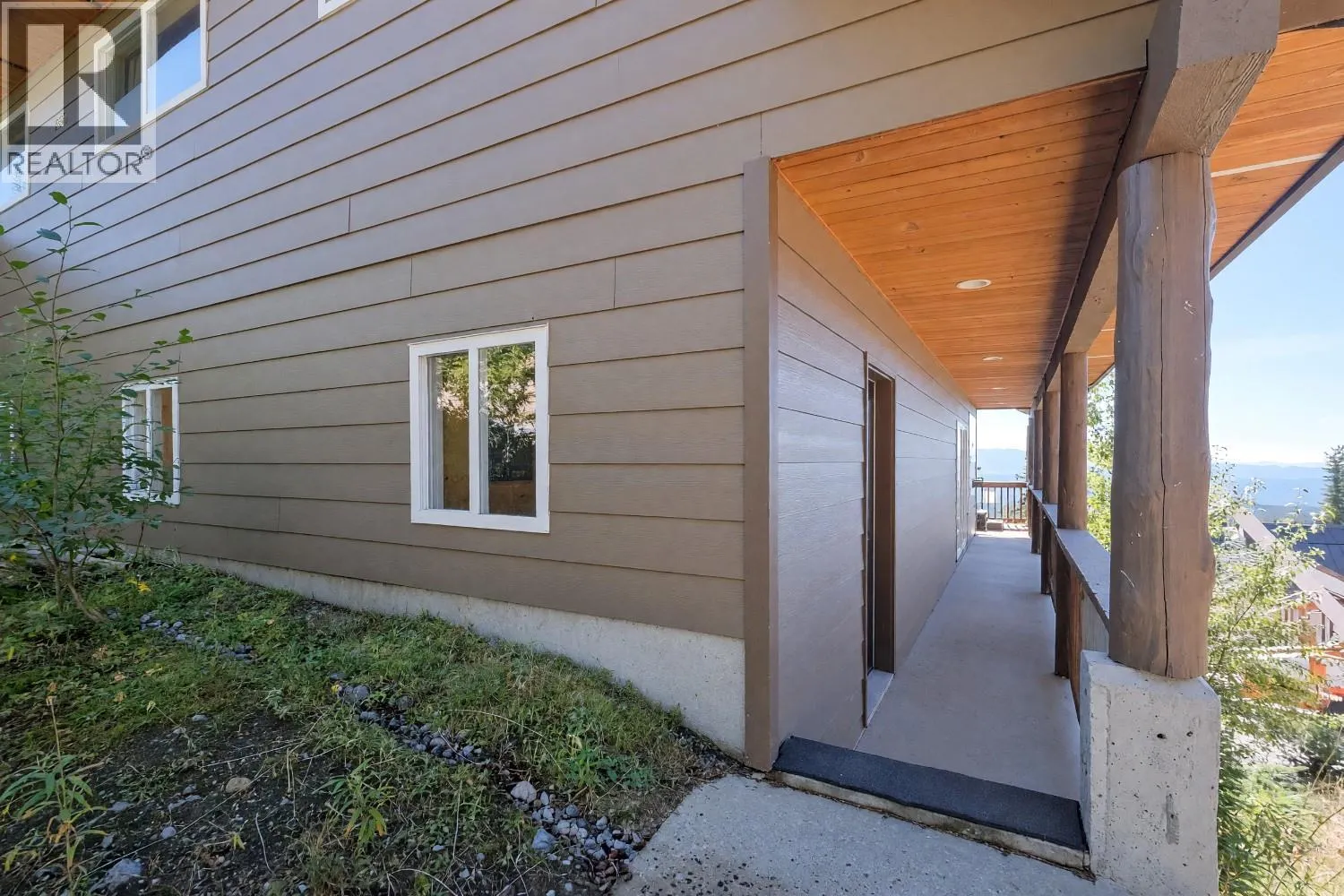 5877 Snow Pines Crescent Unit# C