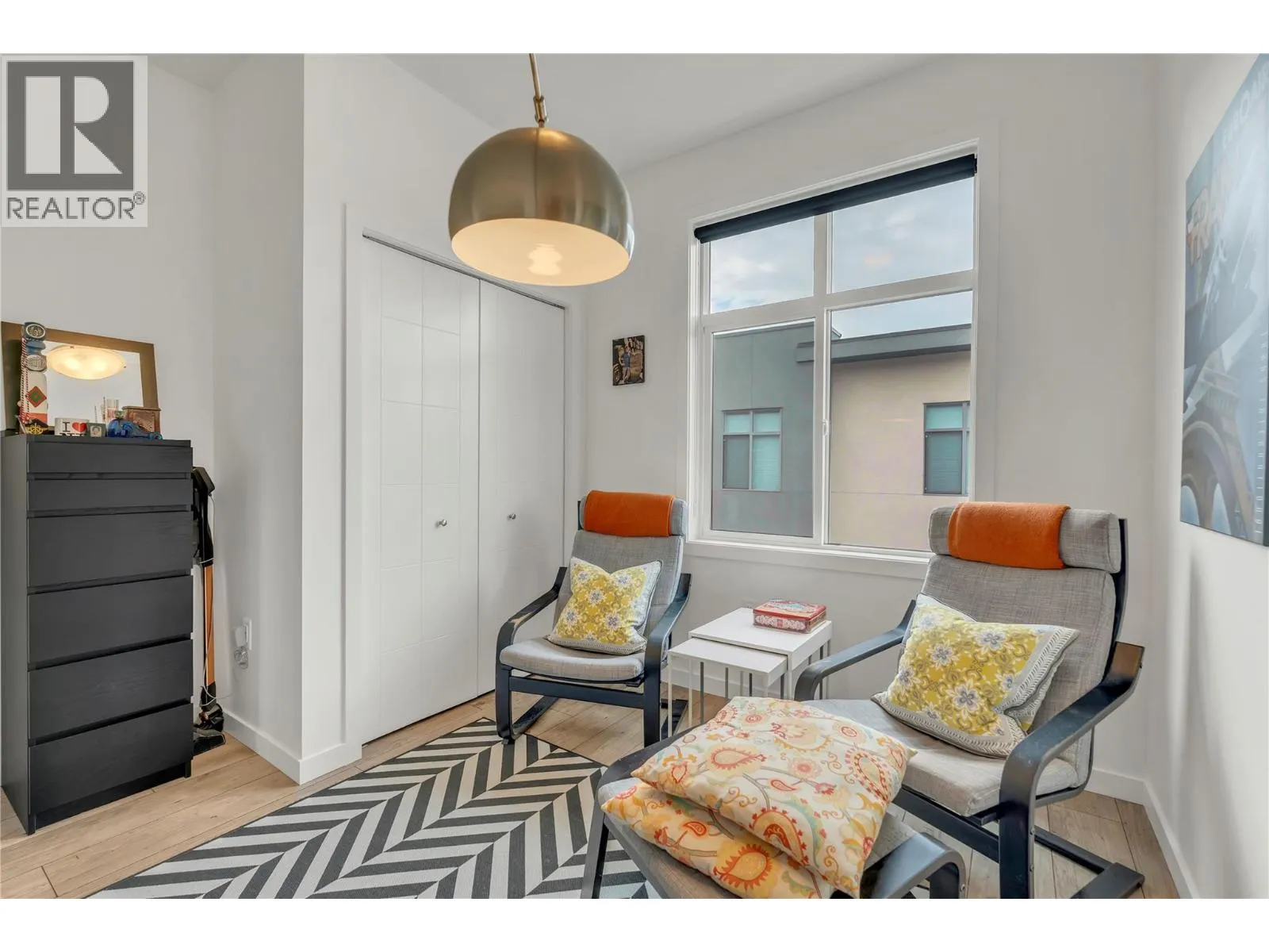 388 Eckhardt Avenue E Unit# 115