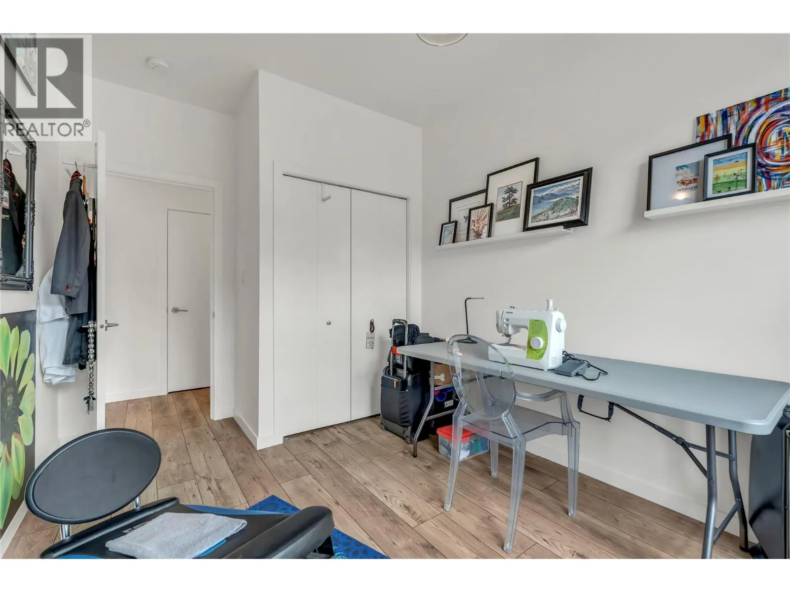 388 Eckhardt Avenue E Unit# 115