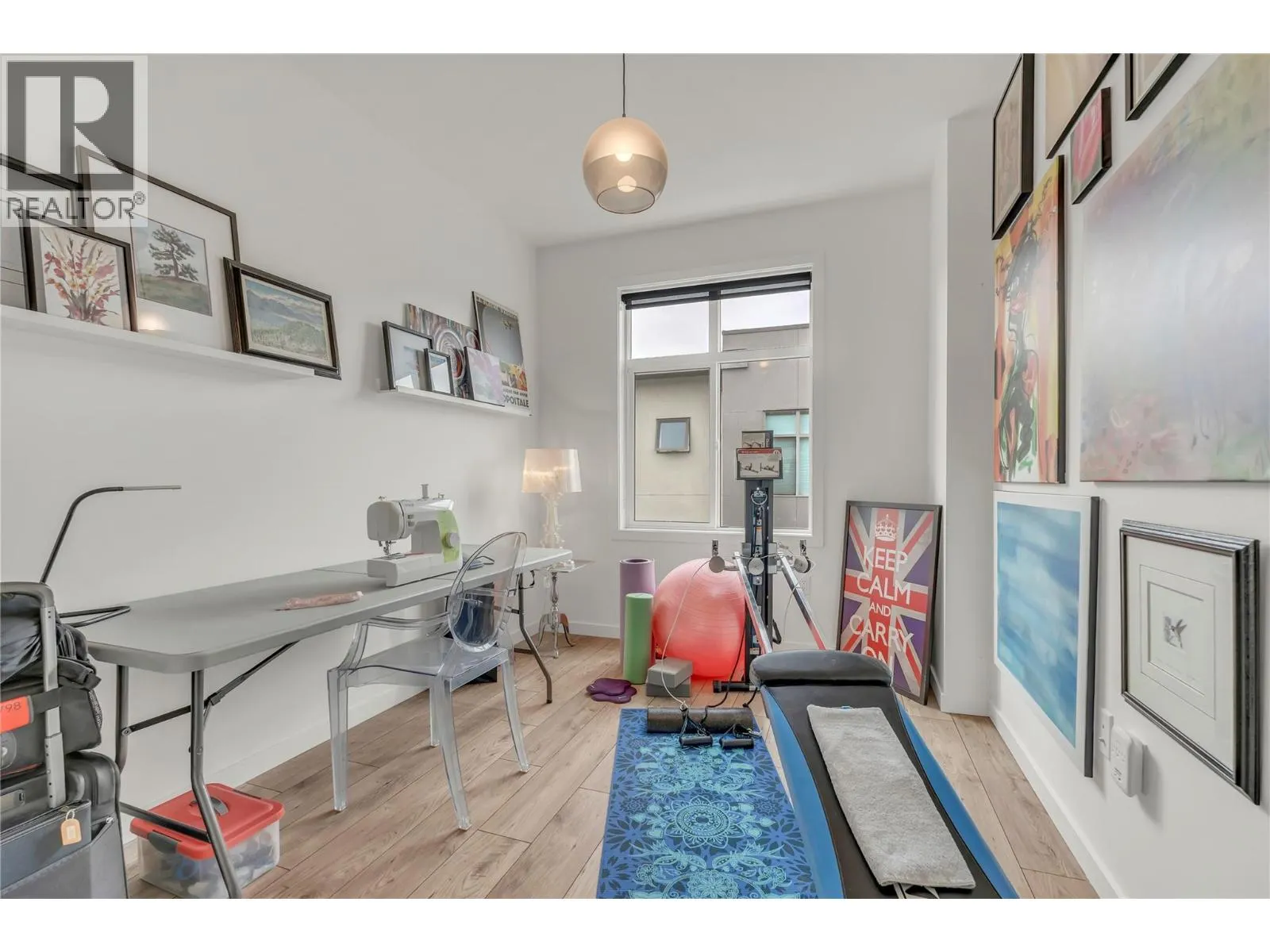 388 Eckhardt Avenue E Unit# 115