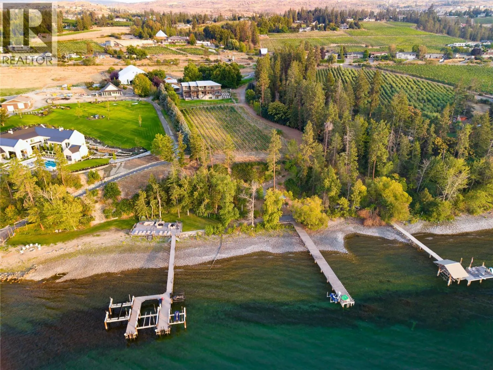 4840 LAKESHORE Road