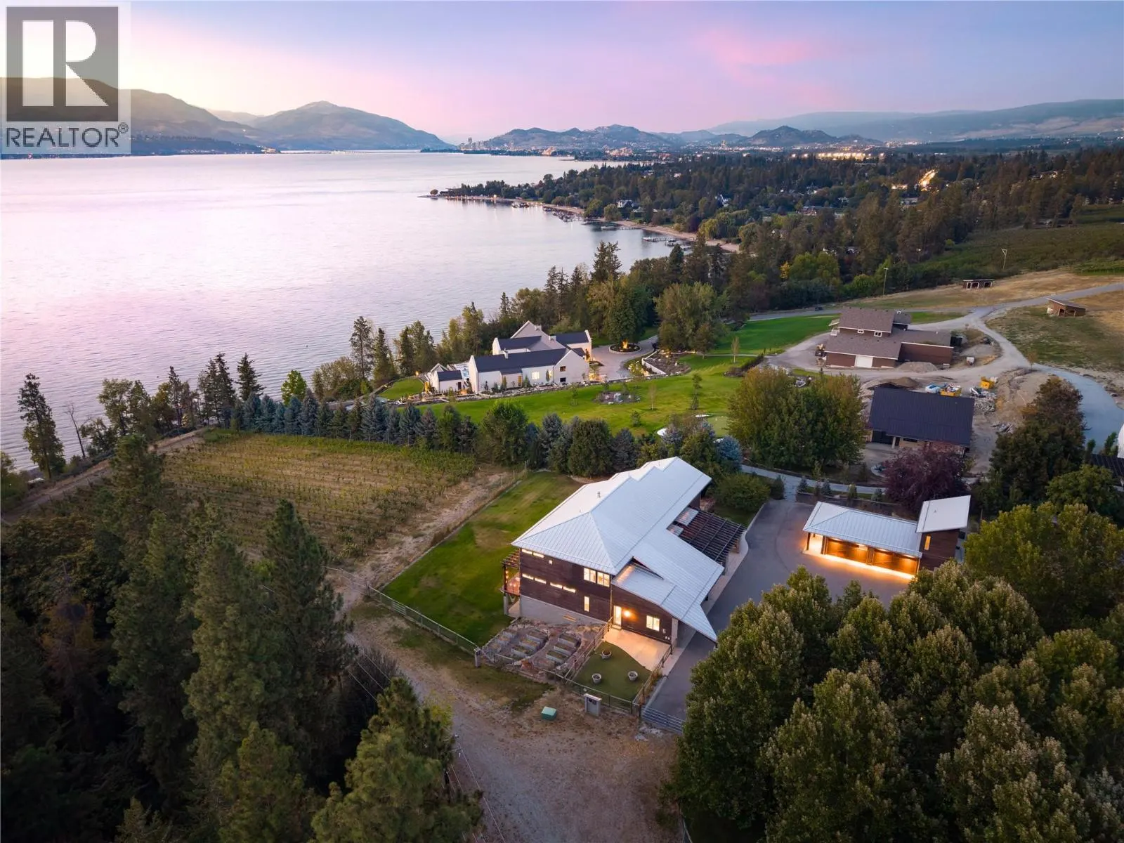 4840 LAKESHORE Road