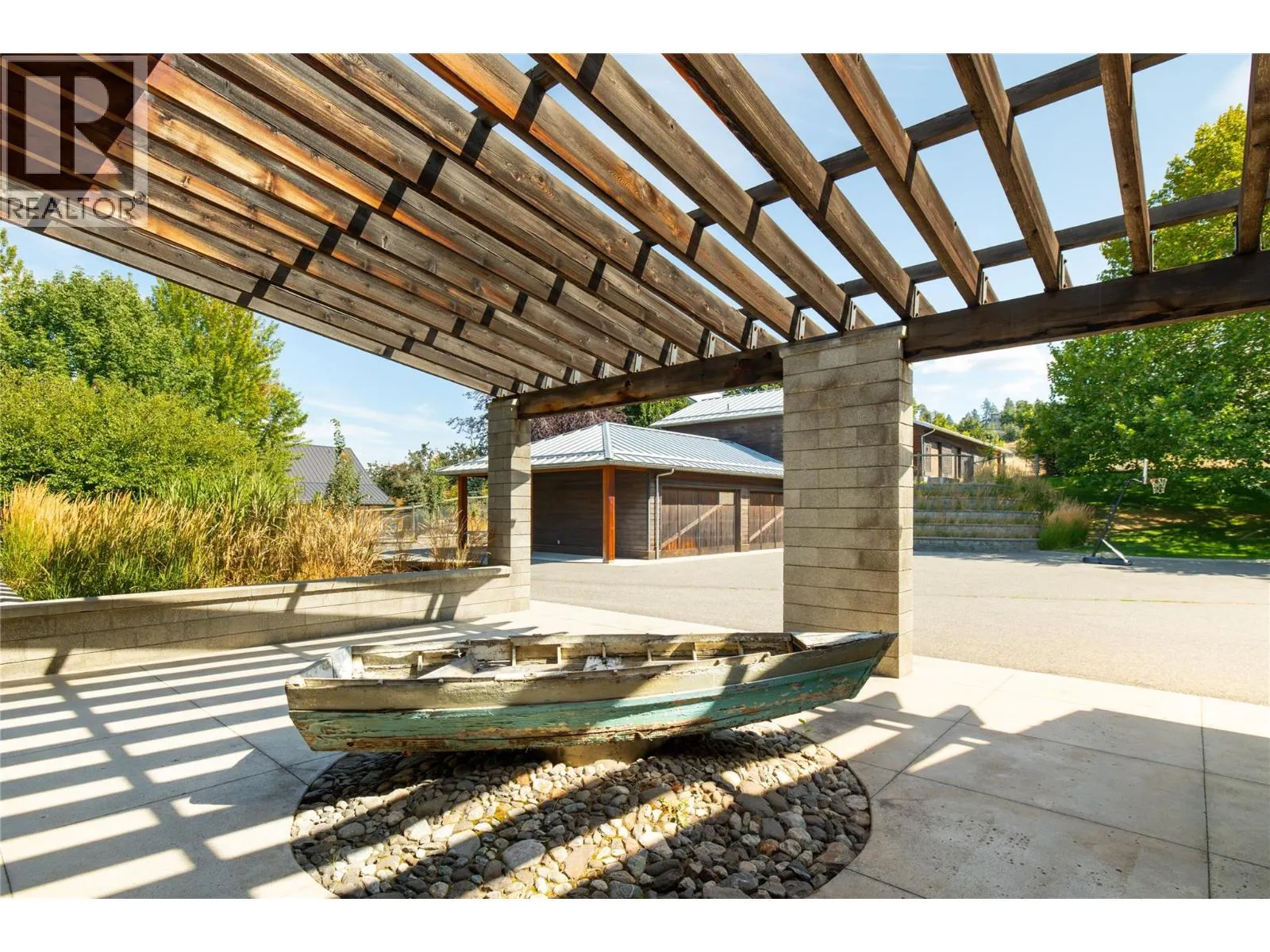 4840 LAKESHORE Road