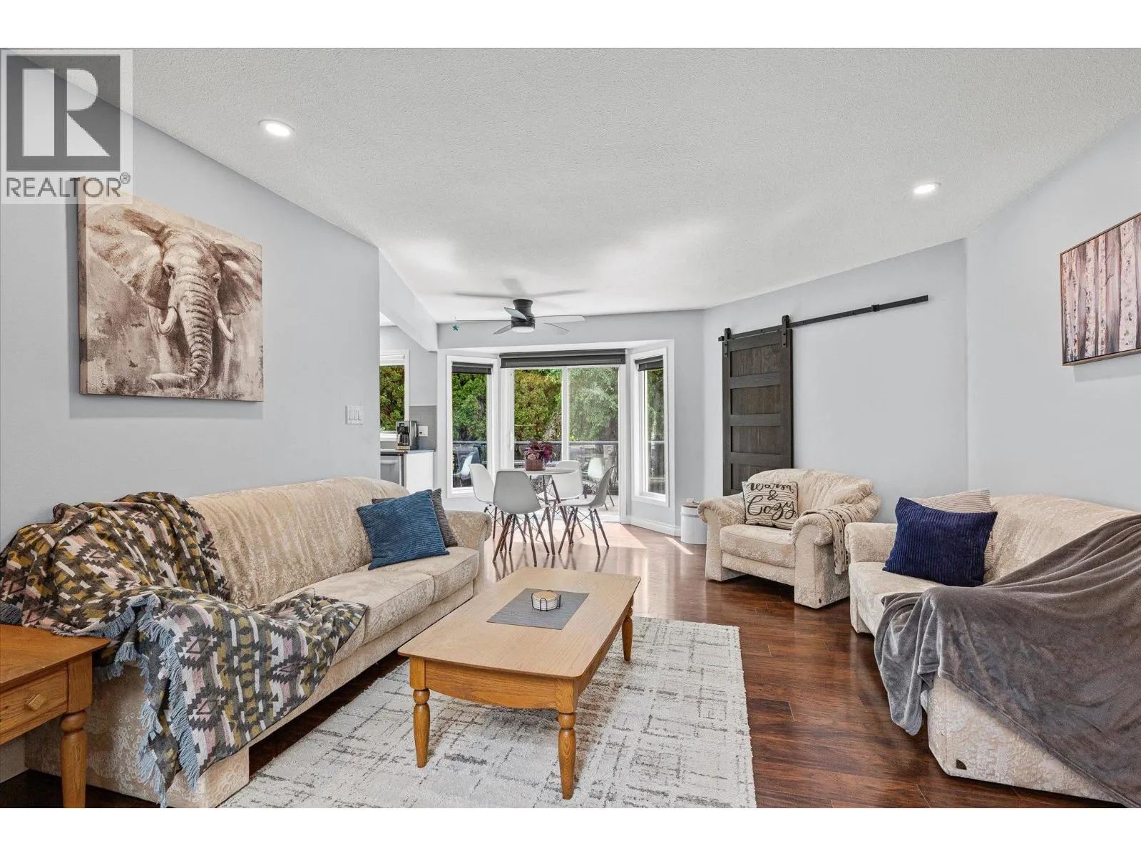 3418 Mariposa Court
