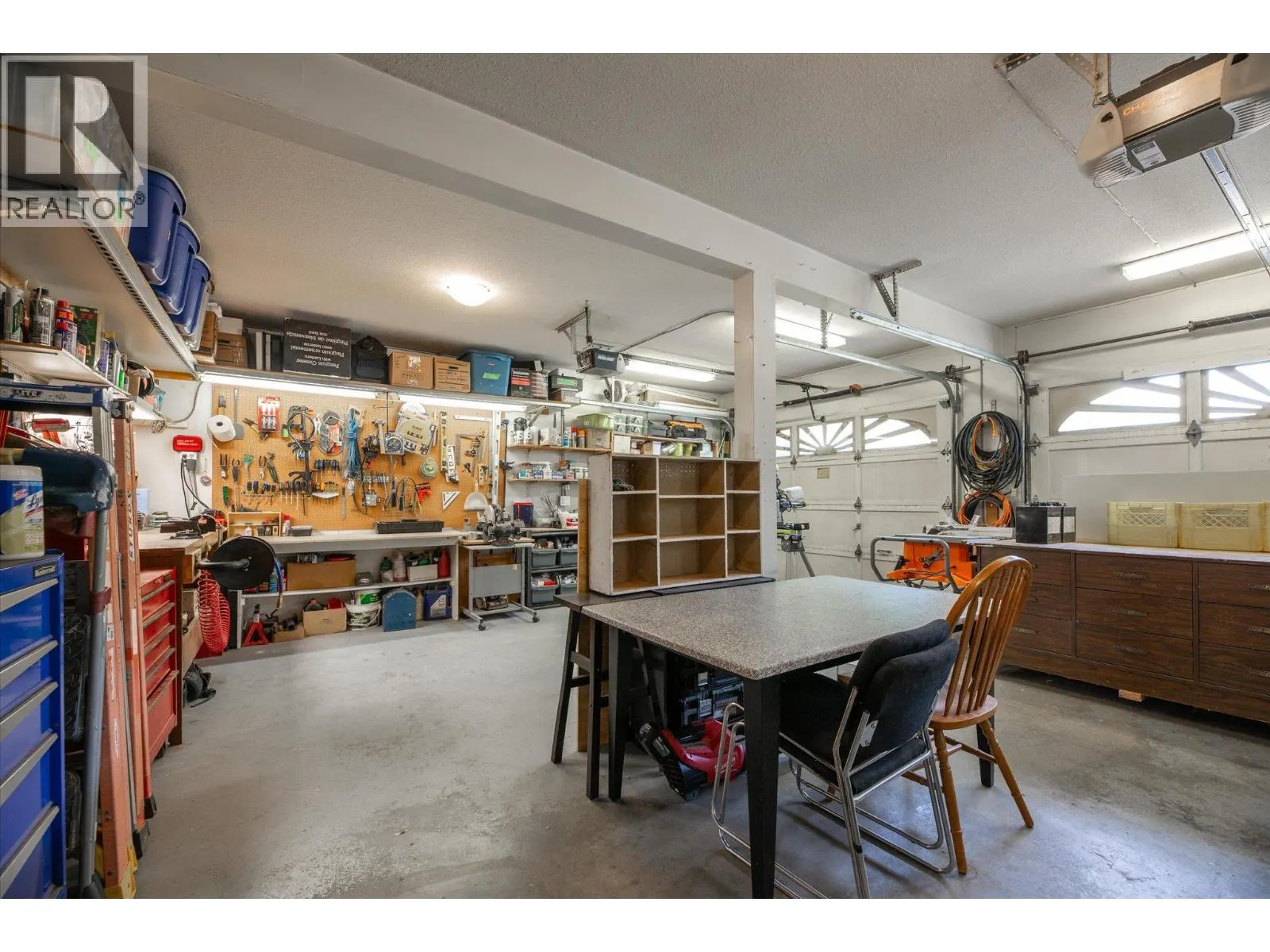 3418 Mariposa Court