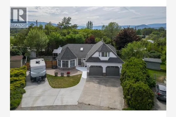 3418 Mariposa Court