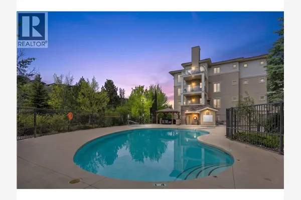 1875 Country Club Drive Unit# 1204
