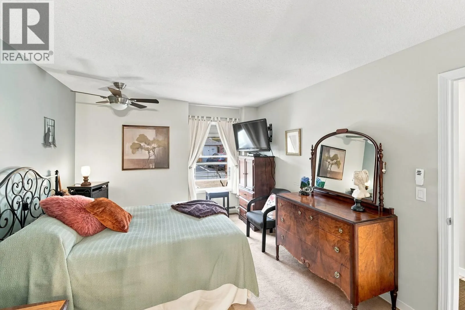 2433 Ingram Road Unit# 14