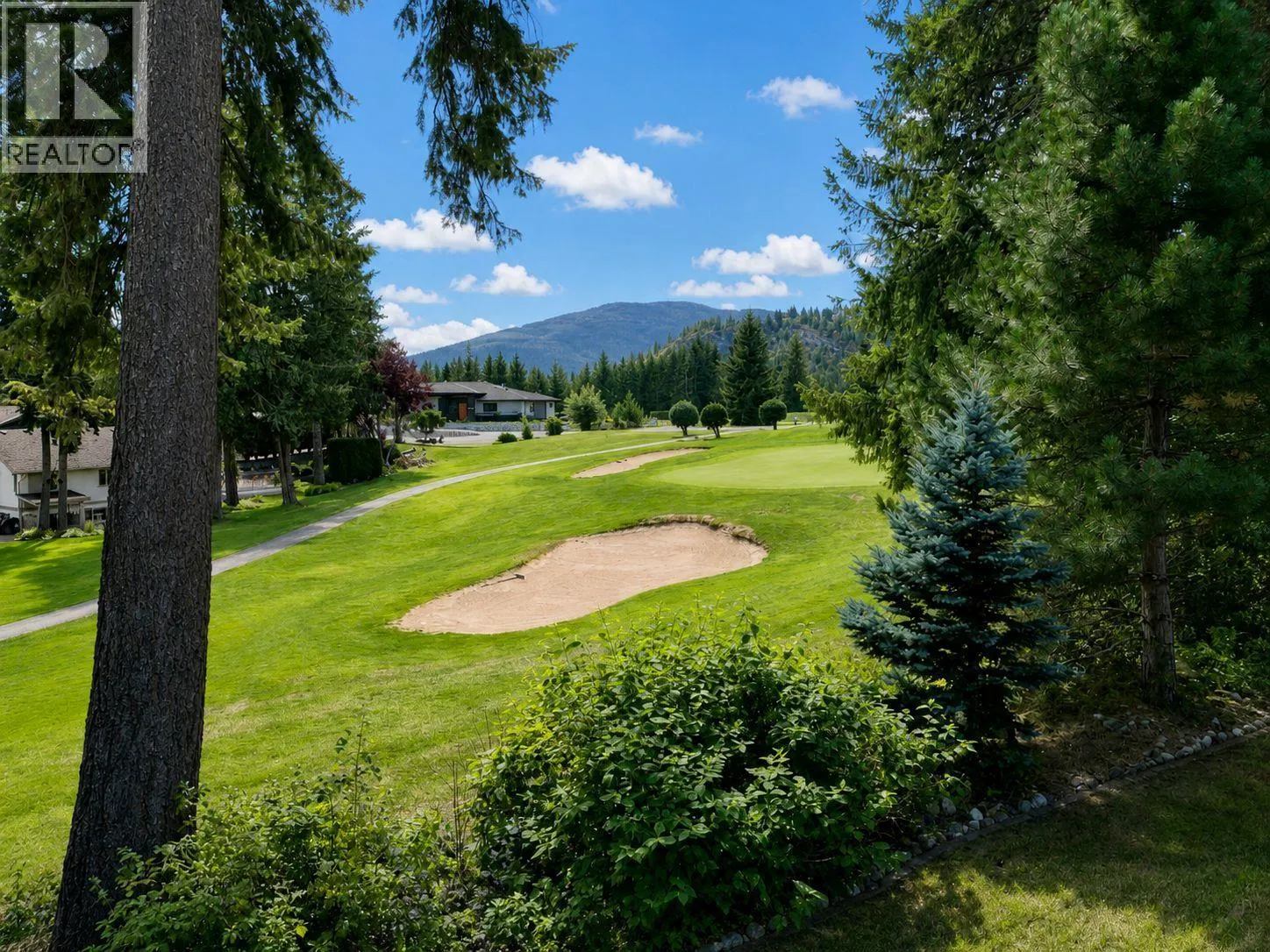 2600 Fairway Place