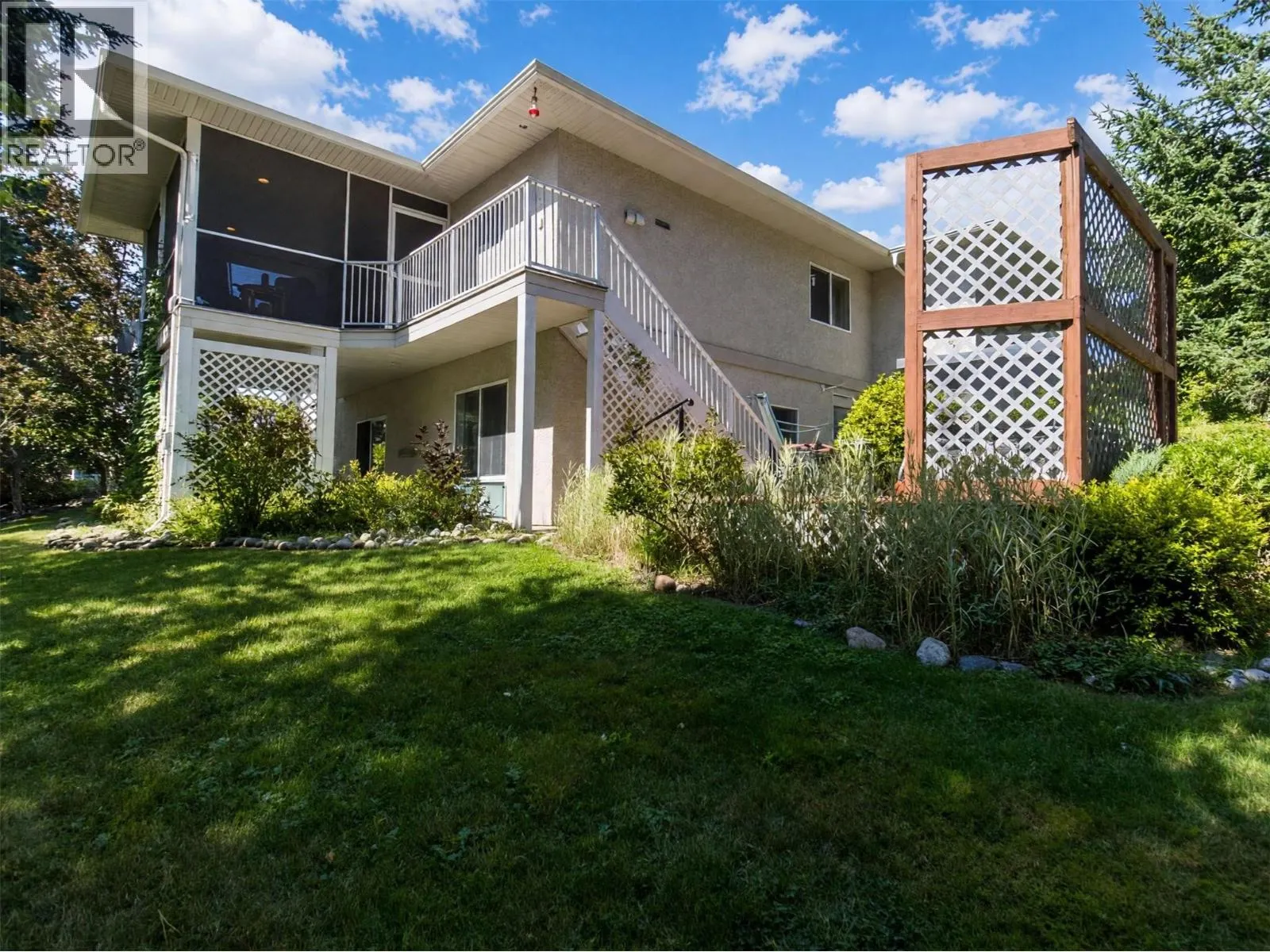 2600 Fairway Place