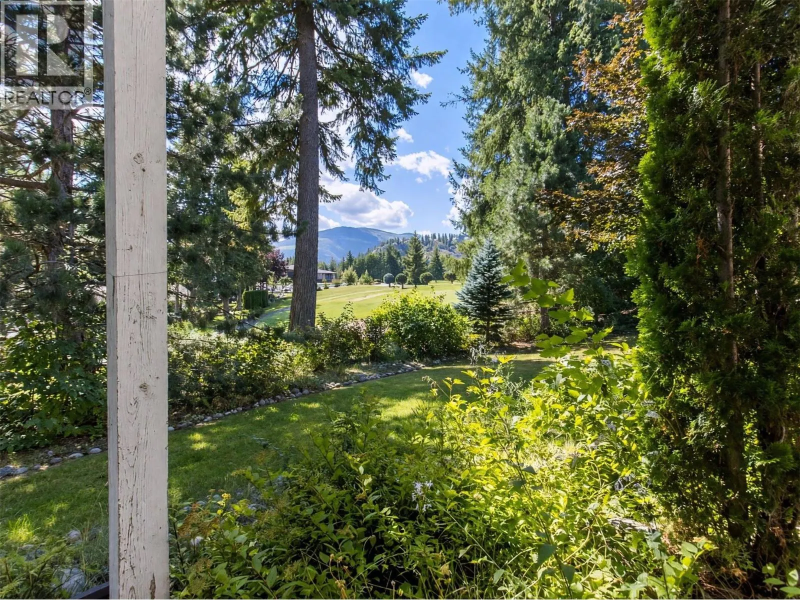 2600 Fairway Place