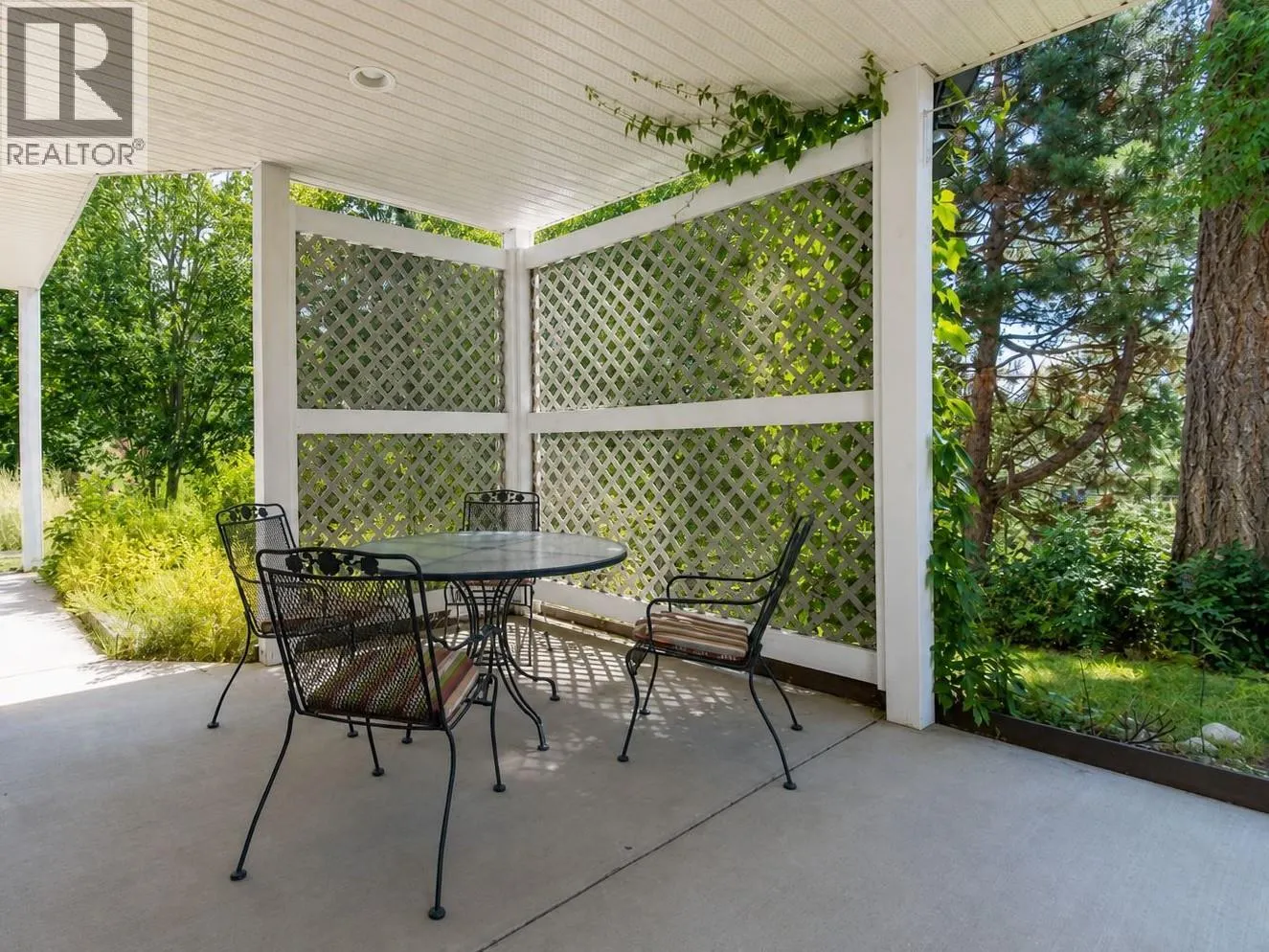 2600 Fairway Place