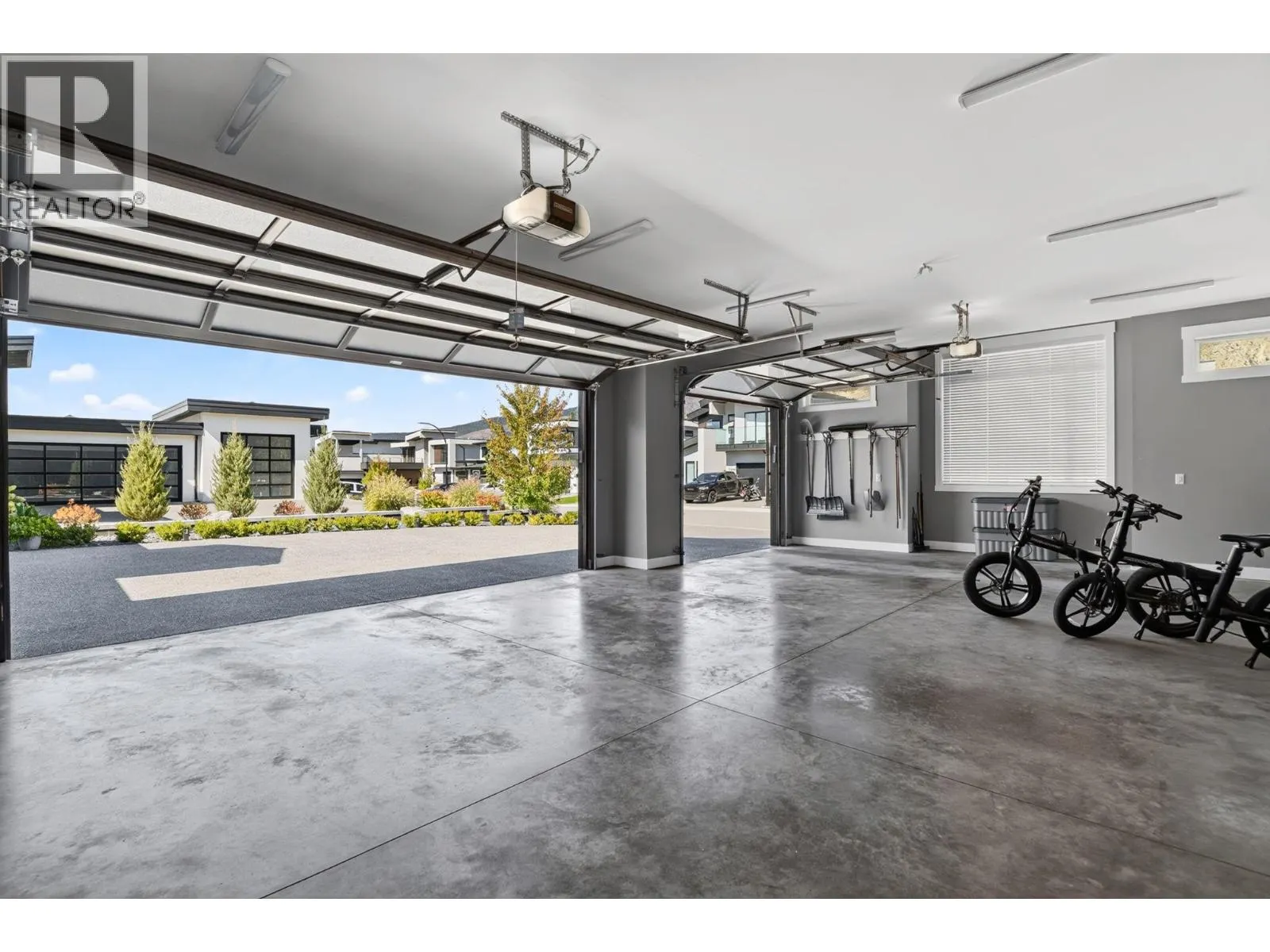 1547 Cabernet Way