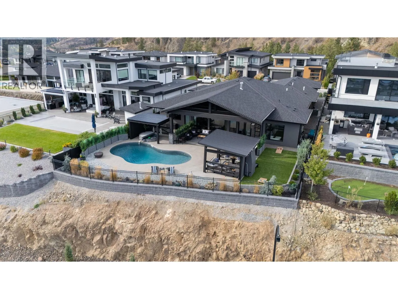 1547 Cabernet Way