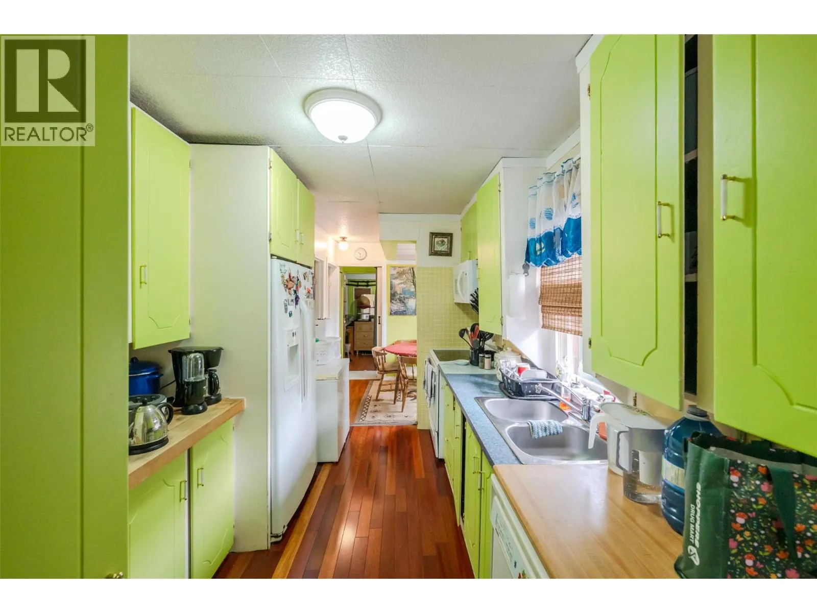 219 Hastings Avenue