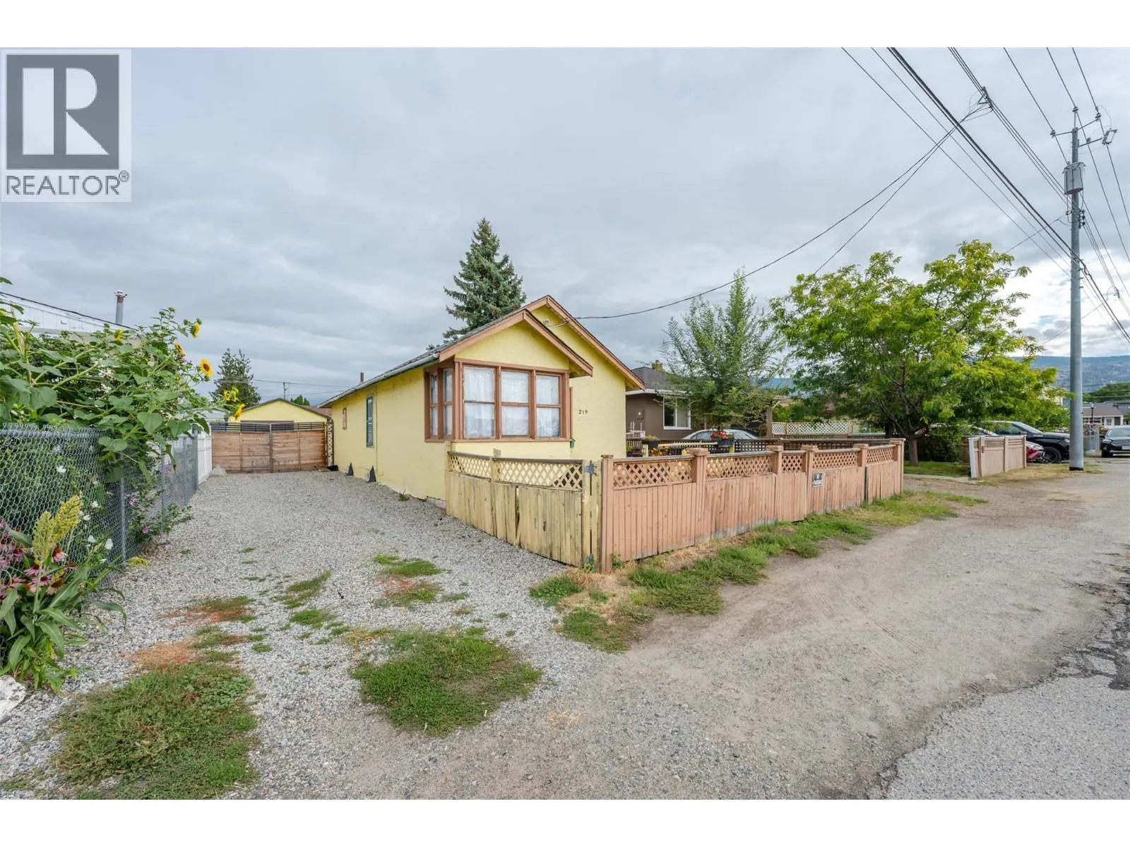 219 Hastings Avenue
