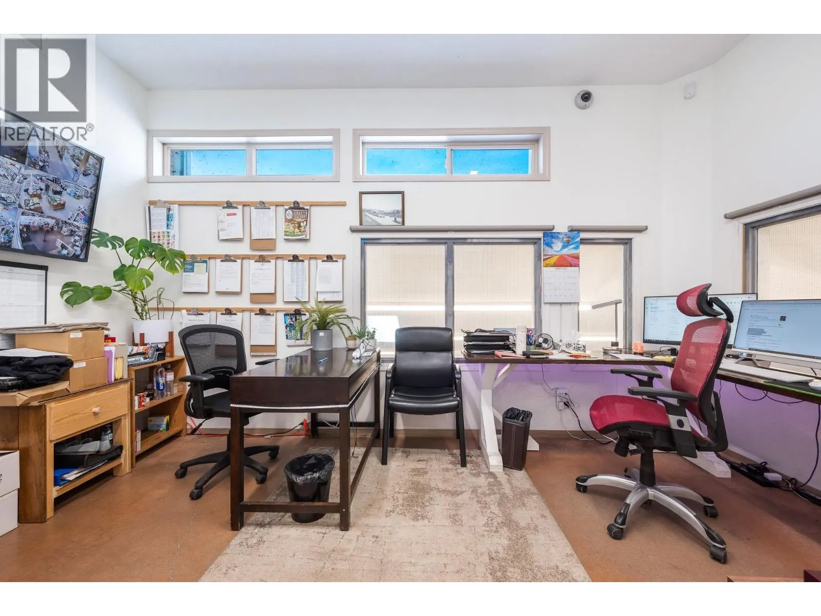7920/7912 Highland Road
