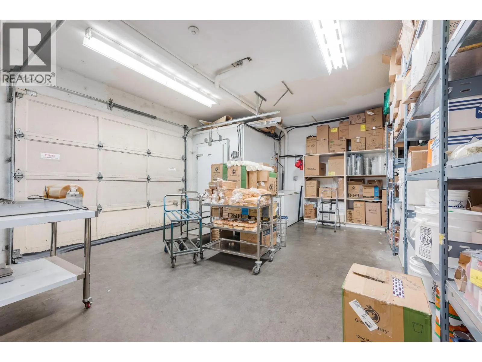 7920/7912 Highland Road