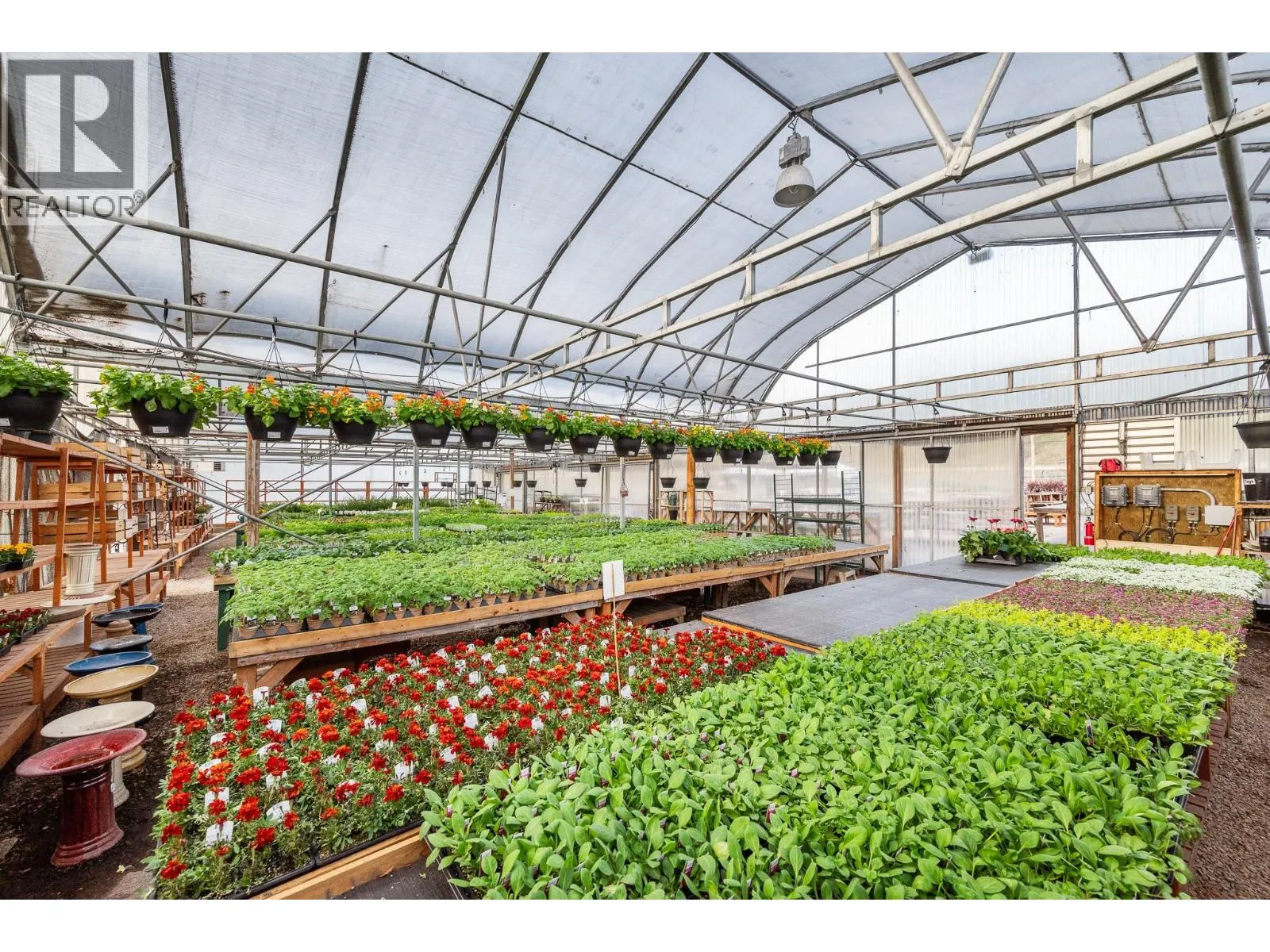 7920/7912 Highland Road