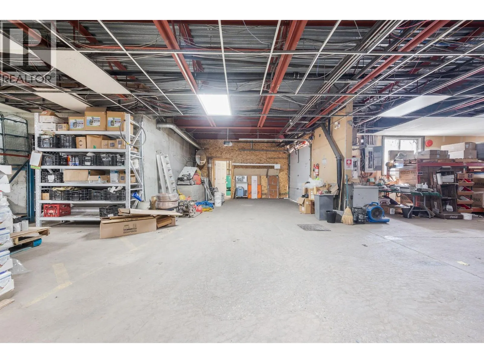 7920/7912 Highland Road