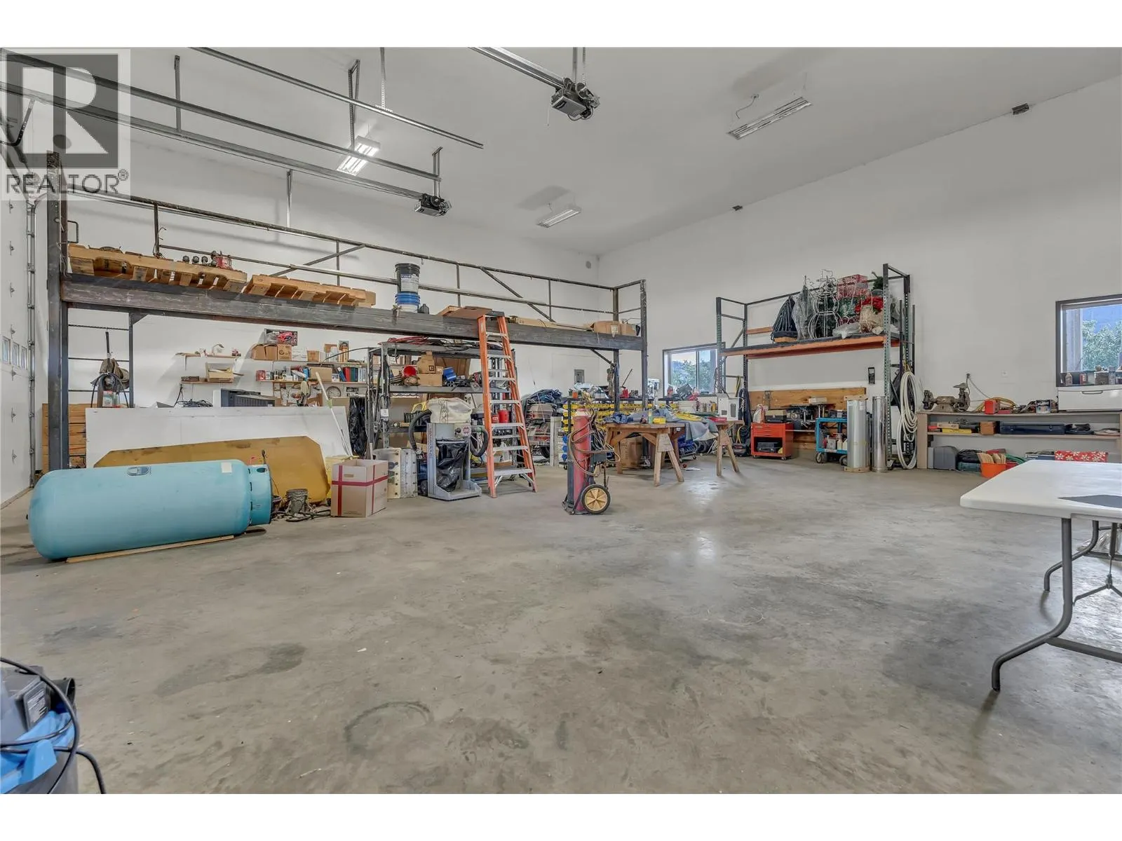 8705 Road 22 Road