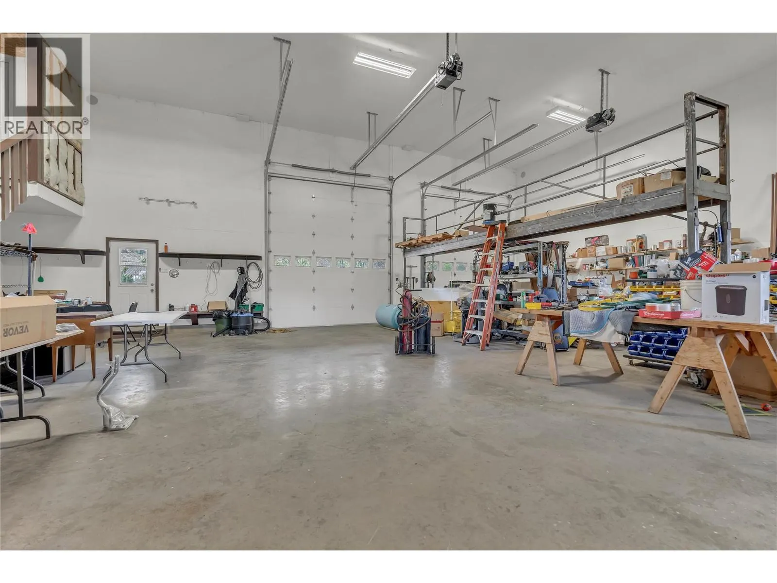 8705 Road 22 Road