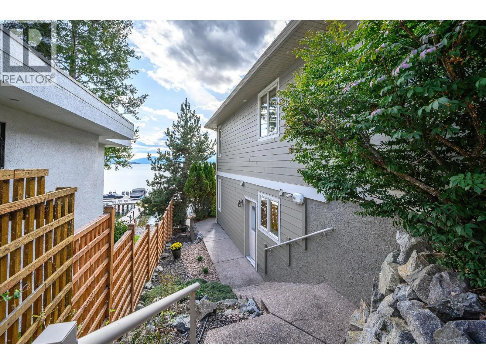 100 Kestrel Place Unit# 11