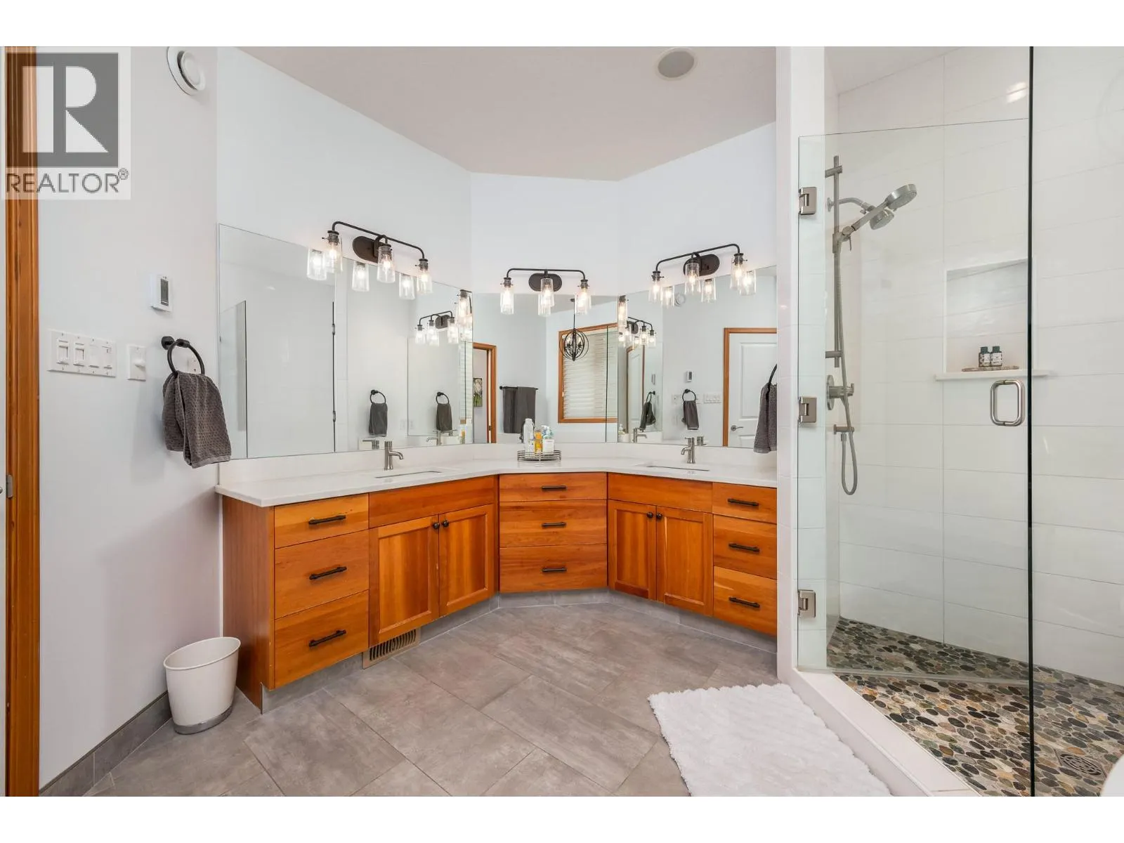 100 Kestrel Place Unit# 11