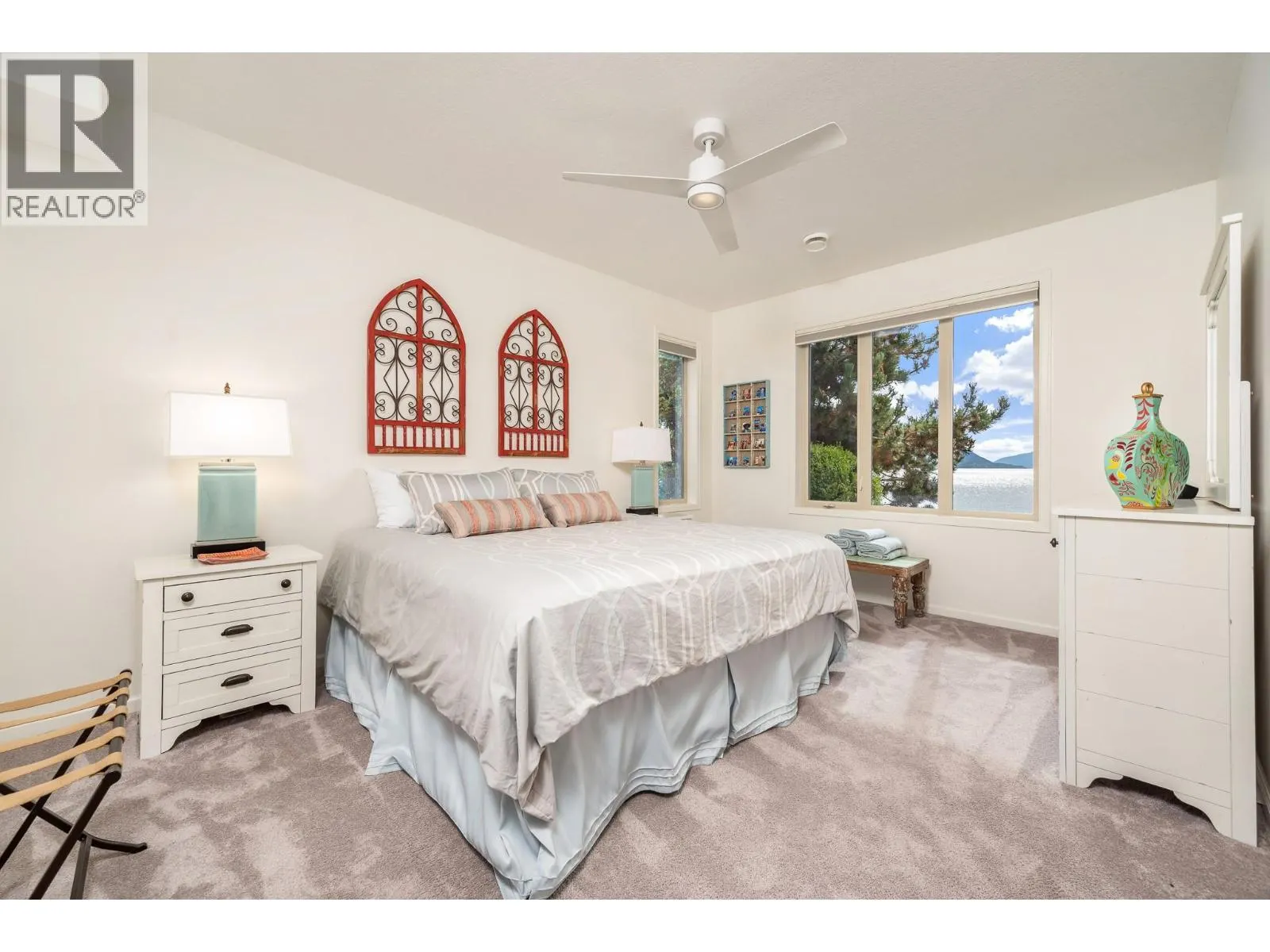 100 Kestrel Place Unit# 11