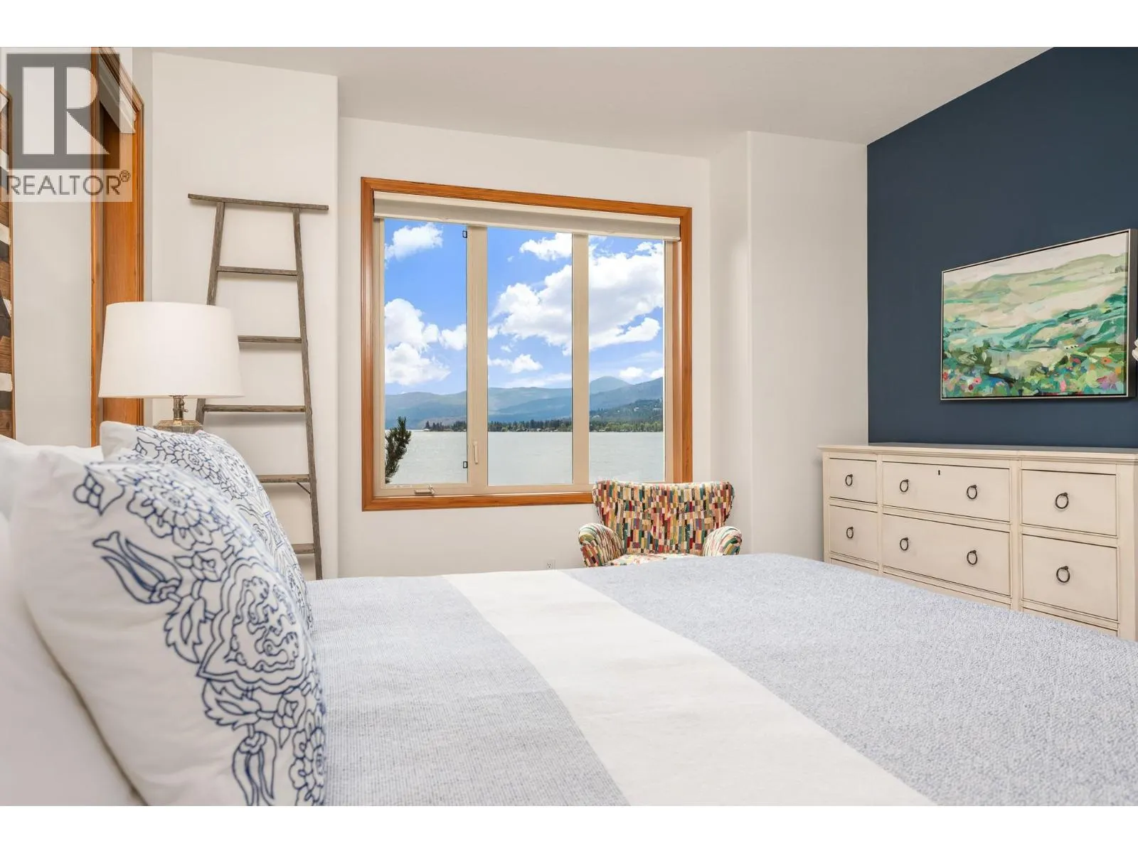 100 Kestrel Place Unit# 11