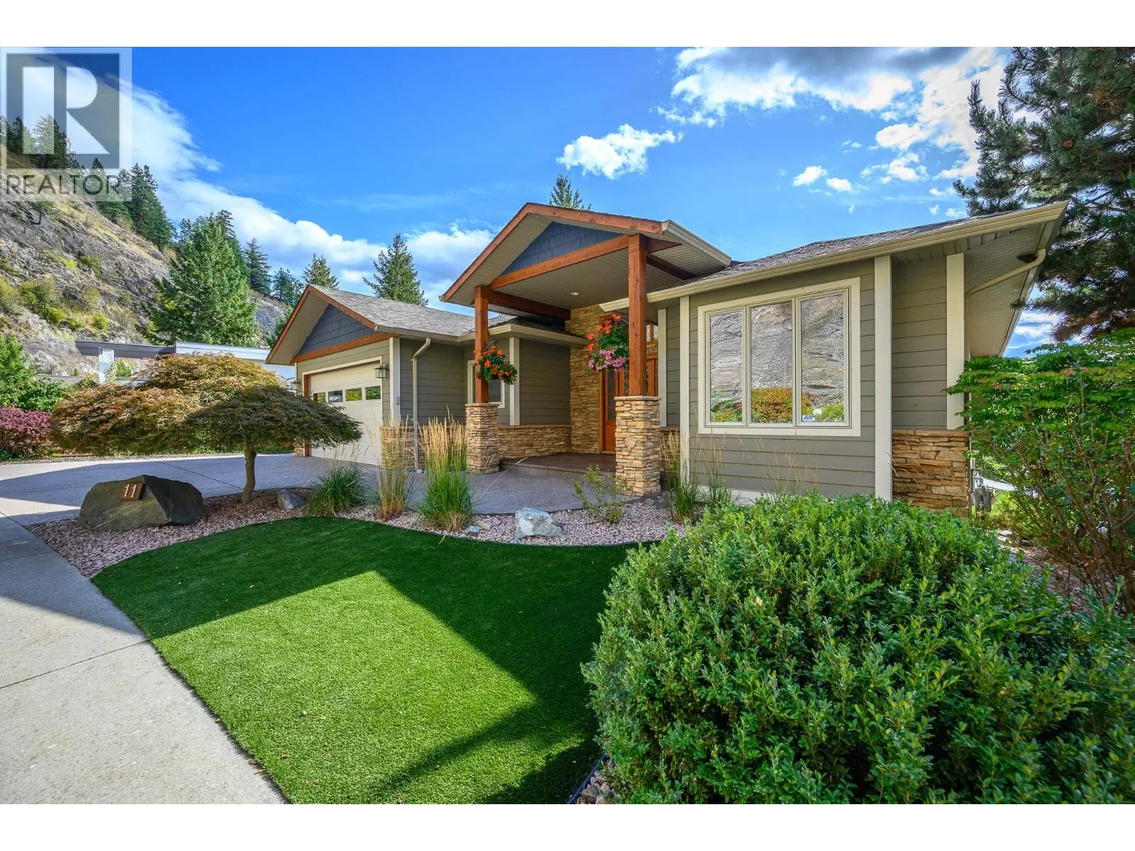 100 Kestrel Place Unit# 11