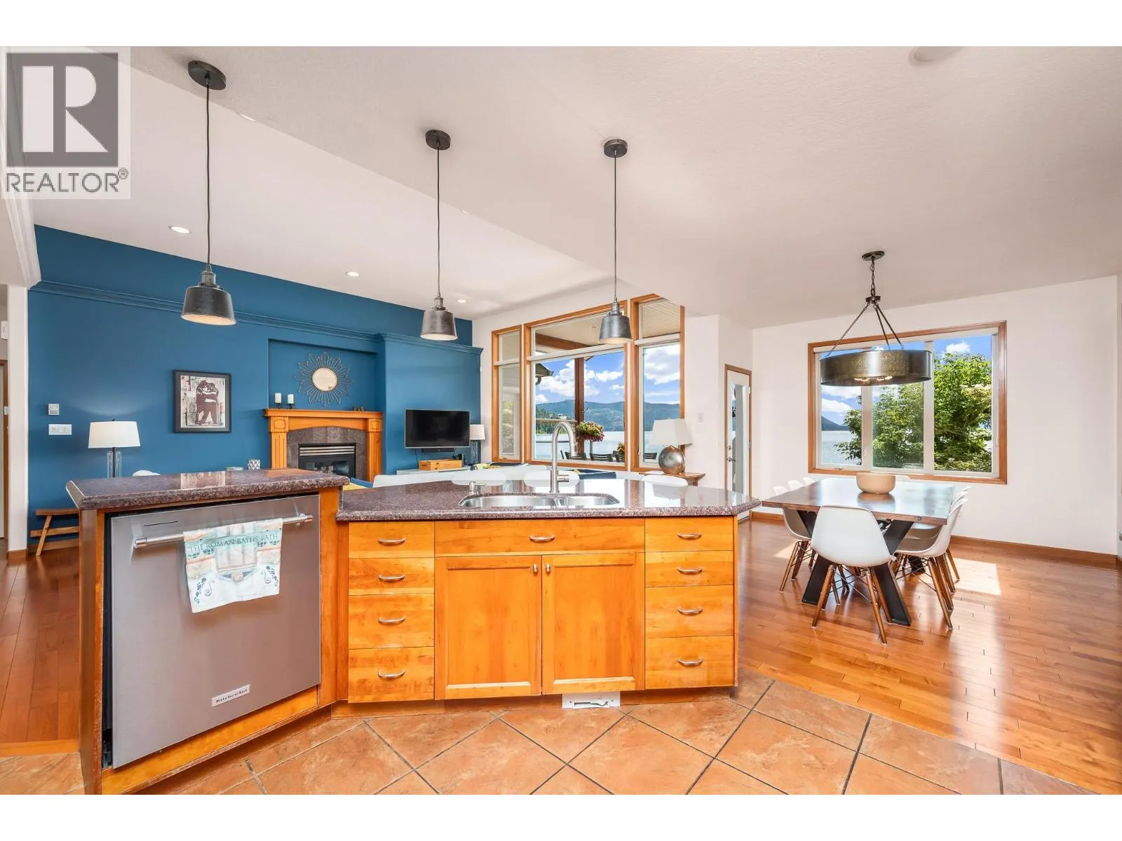 100 Kestrel Place Unit# 11
