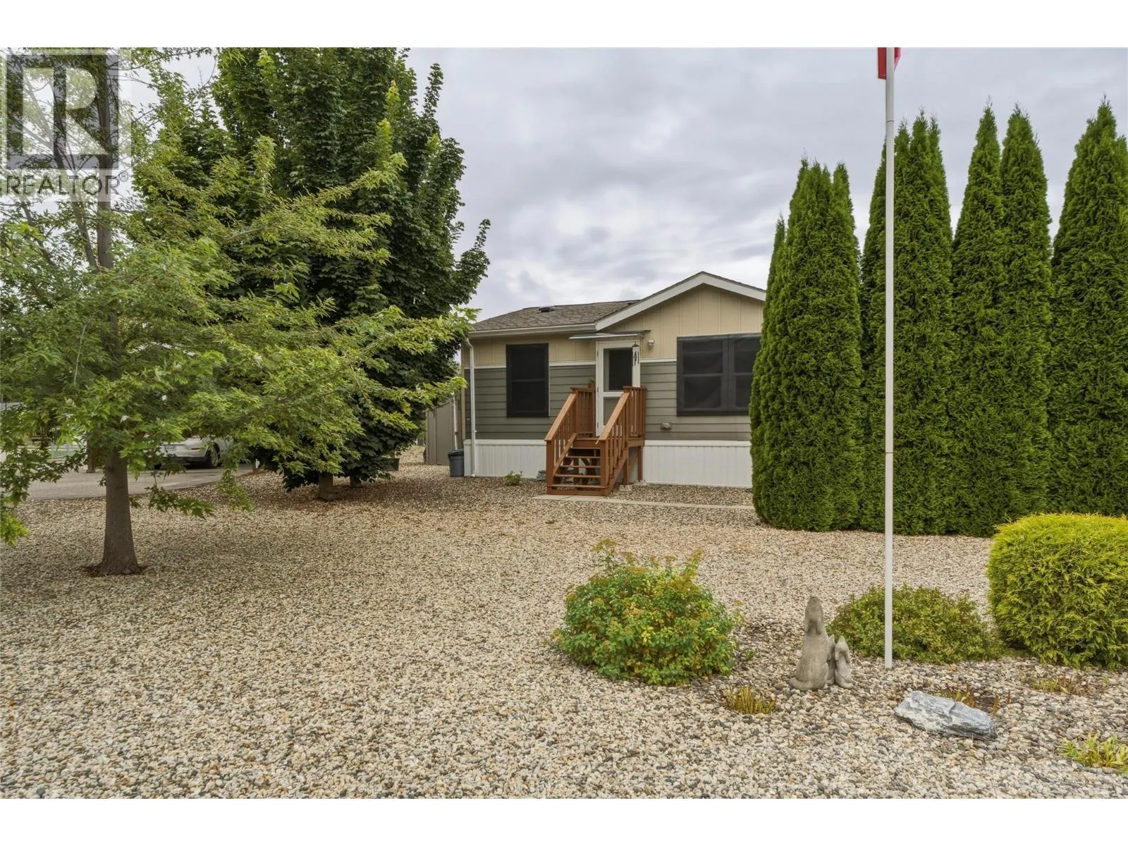4811 10A Avenue NE Unit# 24