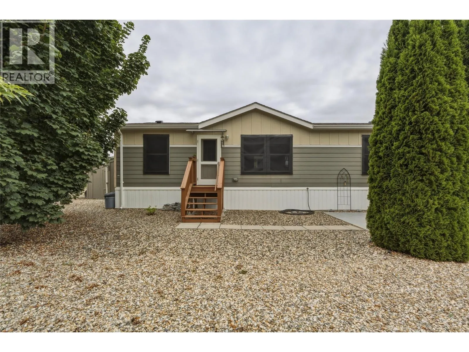 4811 10A Avenue NE Unit# 24