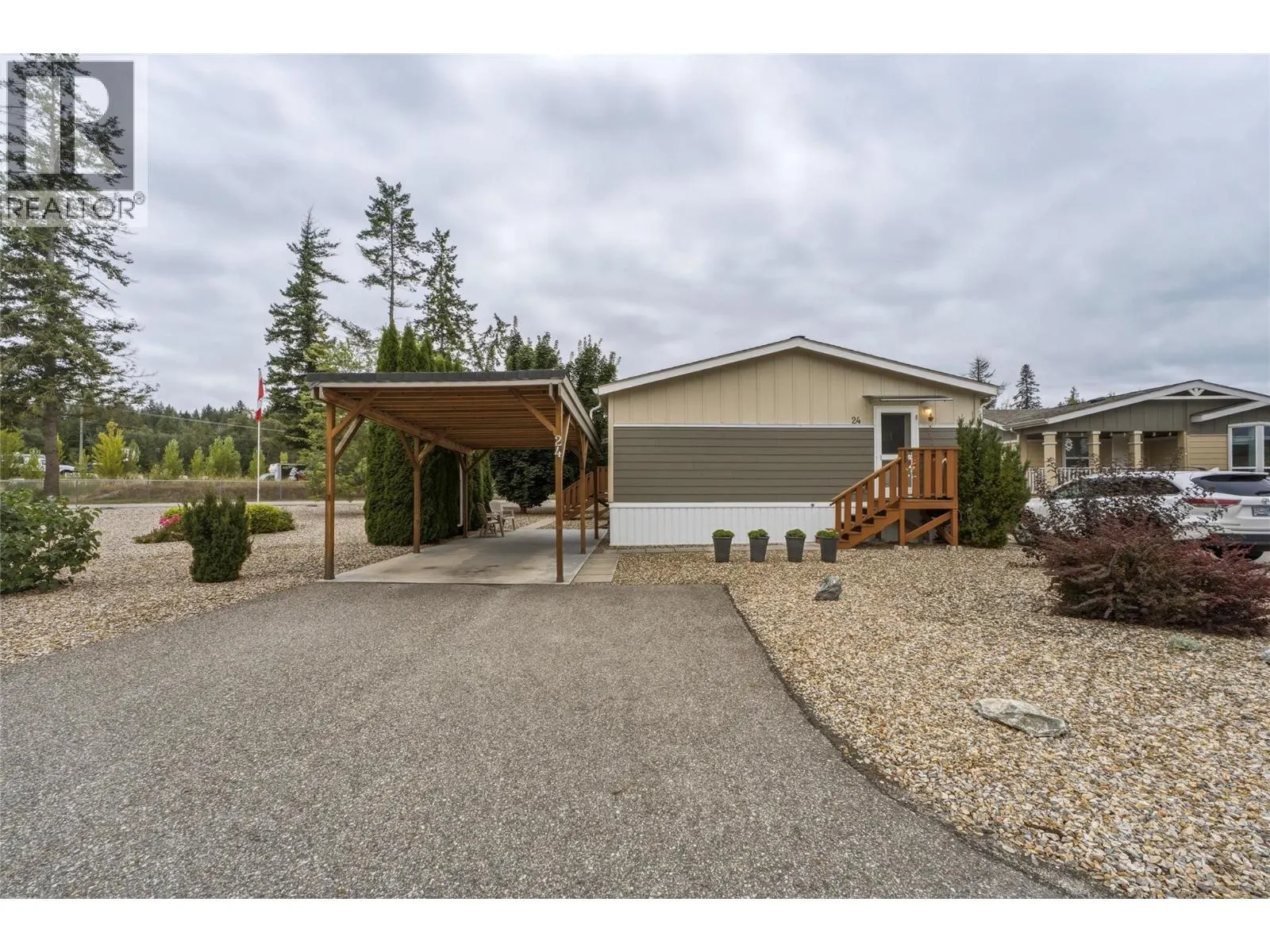 4811 10A Avenue NE Unit# 24