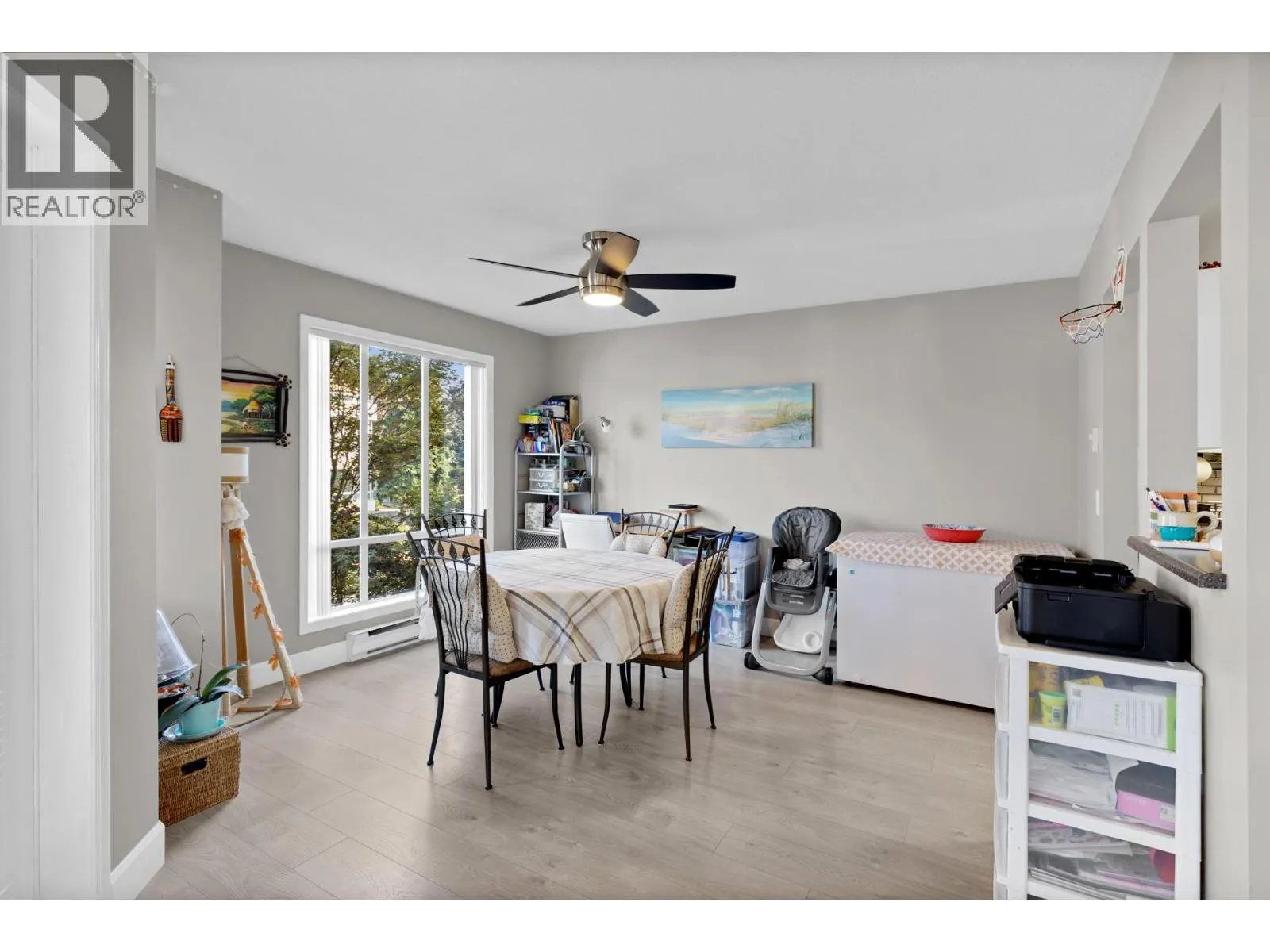 727 Houghton Road Unit# 212