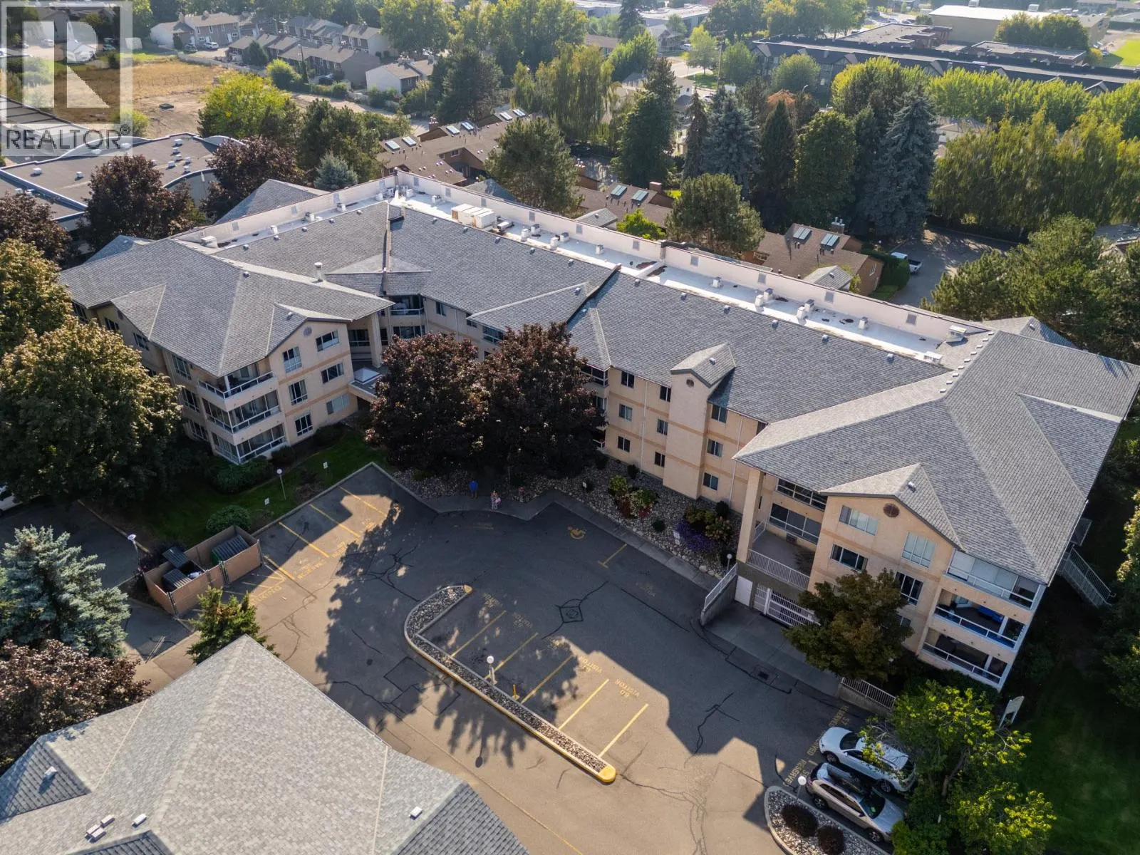 727 Houghton Road Unit# 212