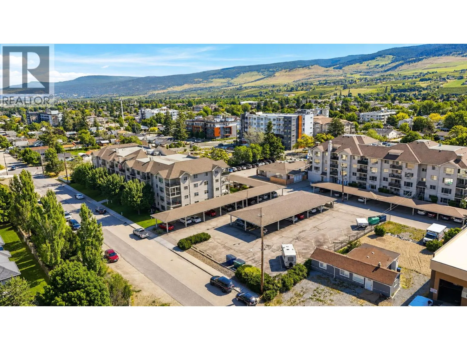 265 Froelich Road Unit# 105