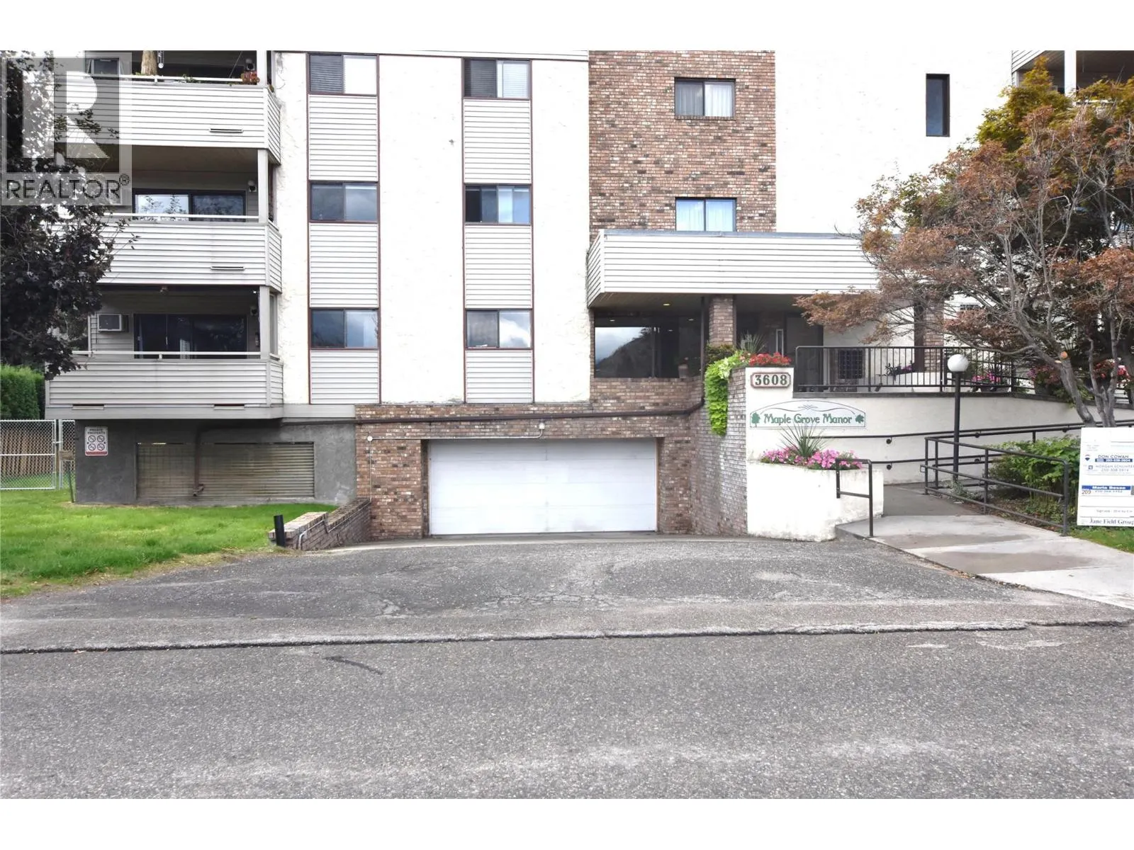 3608 27 Avenue Unit# 301
