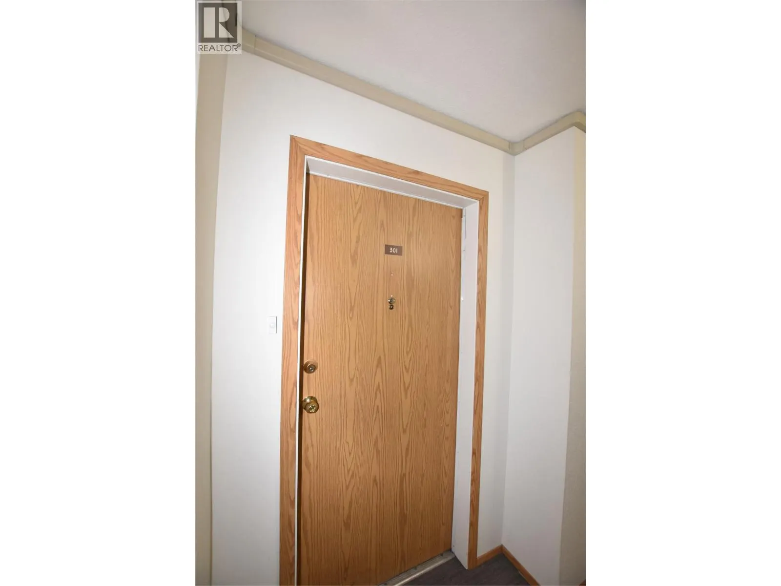 3608 27 Avenue Unit# 301