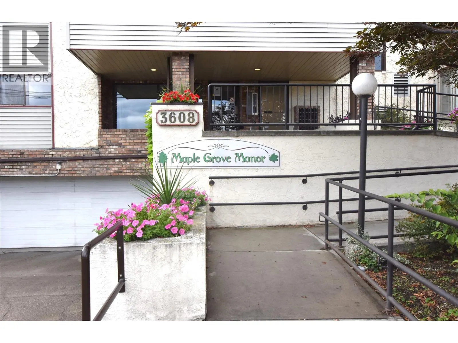 3608 27 Avenue Unit# 301